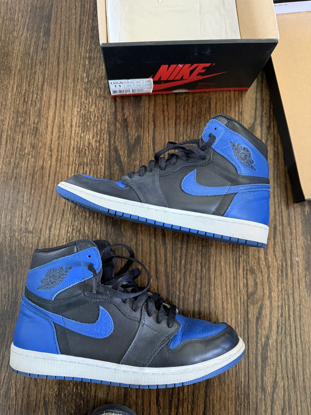 Jordan Brand Jordan 1 royal 2017 Size US 11 / EU 44 - 5 Thumbnail