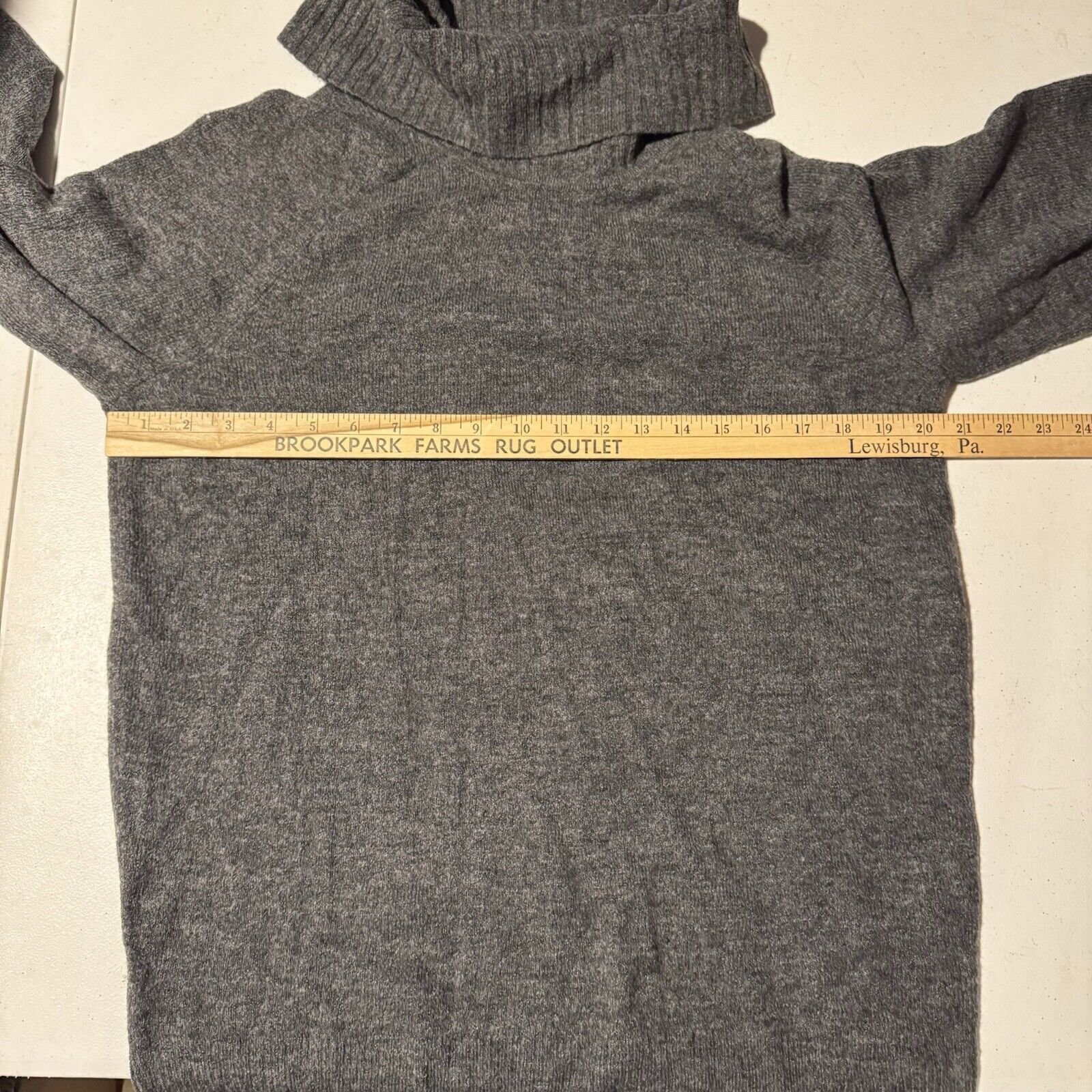 Banana Republic Banana Republic Sweater Womens M Grandpa Minimalist 2010s Size M / US 6-8 / IT 42-44 - 3 Thumbnail