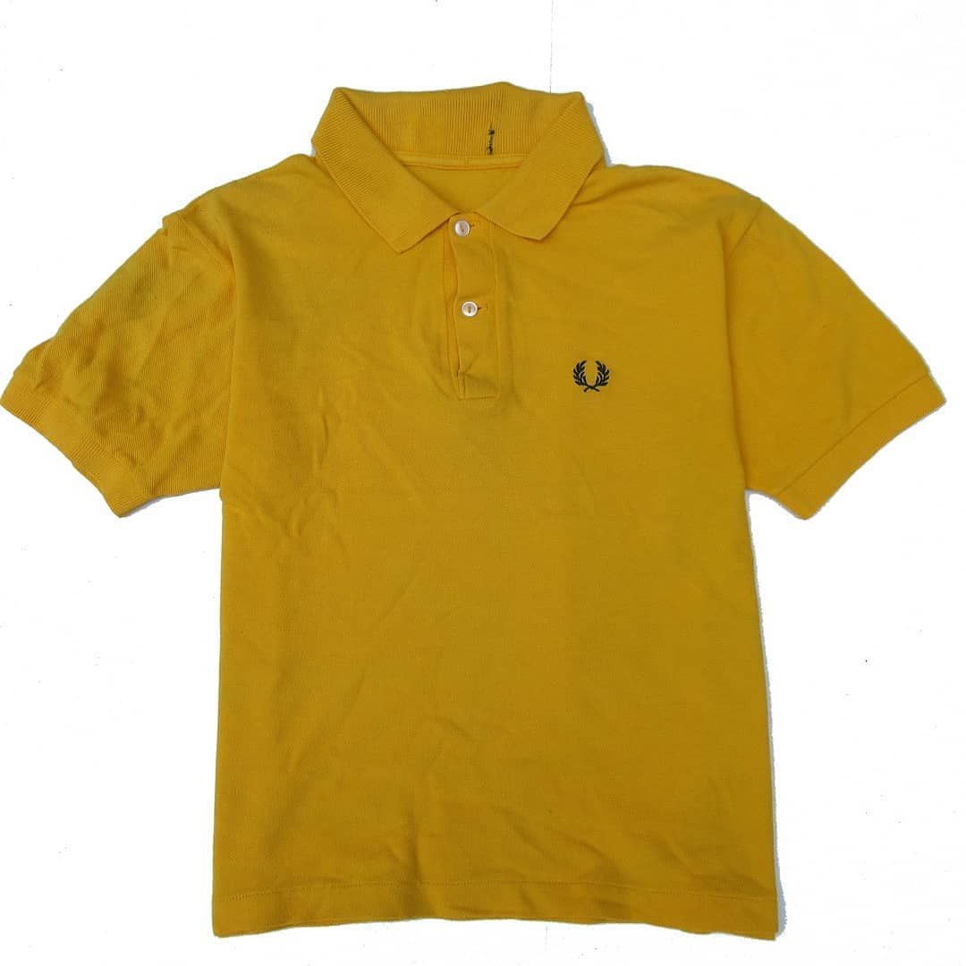 Fred Perry × Other UK × Vintage Fredperry Yellow Gold Polo shirt Size Small Basic polo Size US M / EU 48-50 / 2 - 2 Thumbnail