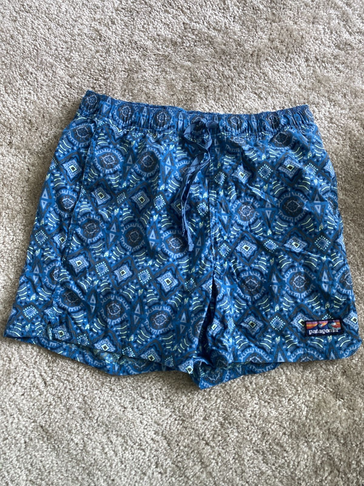 Patagonia Patagonia Wavefarer Shorts (m) Size US 32 / EU 48 - 1 Thumbnail