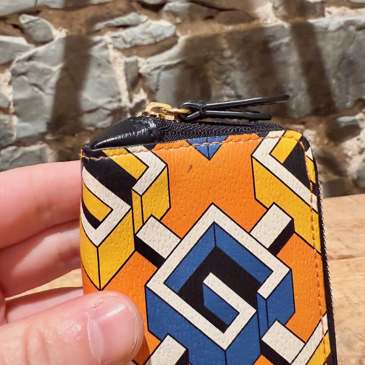 Gucci Gucci Geometric G Zip-Around Coin Purse Size ONE SIZE - 3 Thumbnail