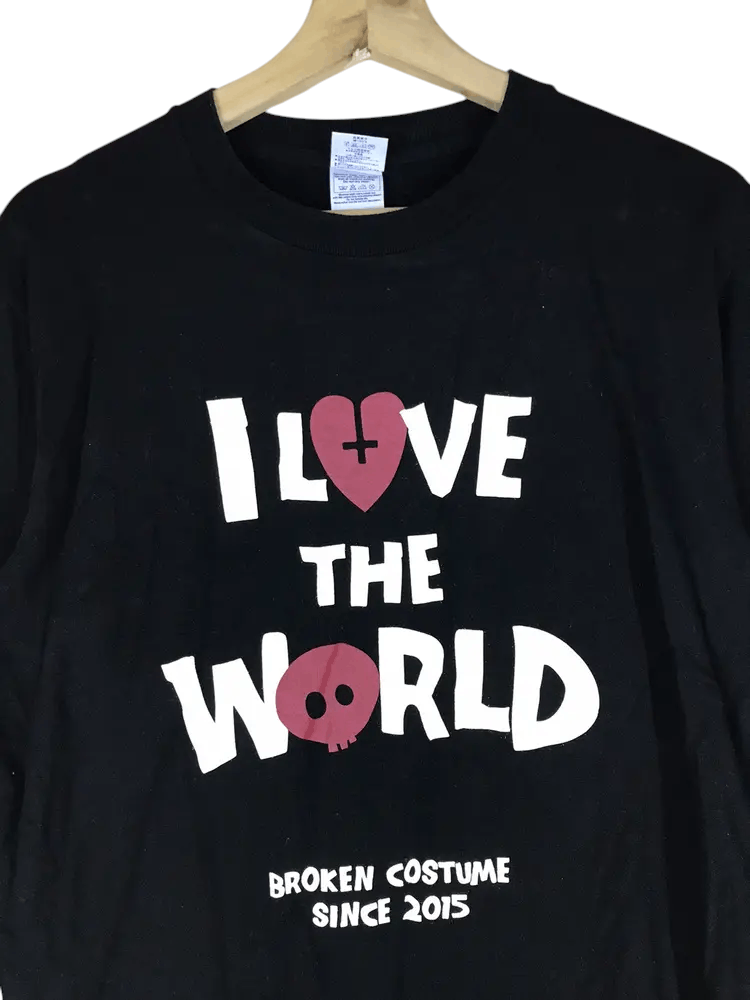 Japanese Brand I Love The World by Broken Costume Tshirts Size US M / EU 48-50 / 2 - 3 Thumbnail