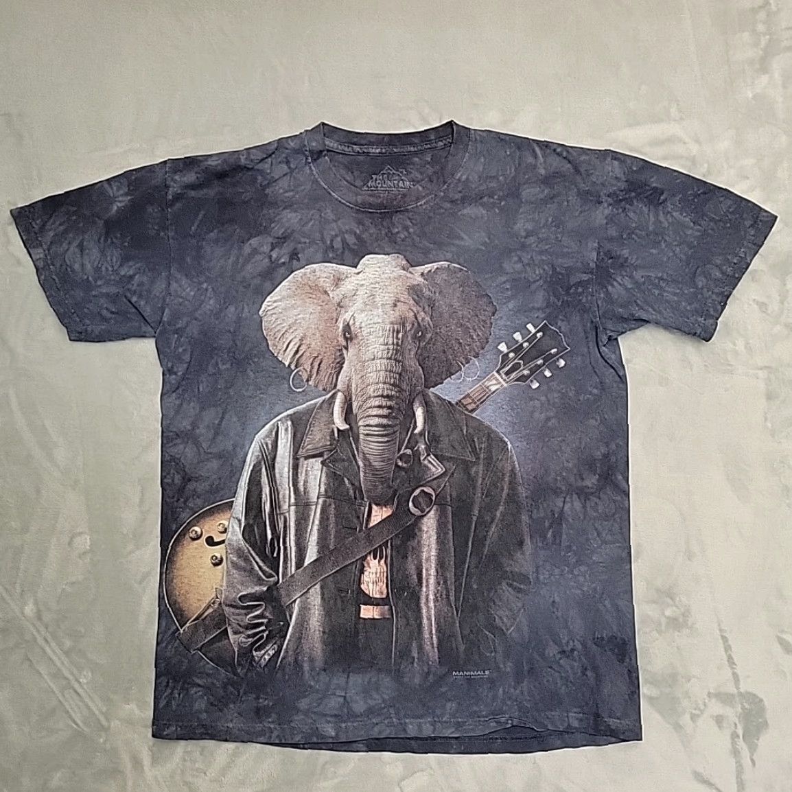 The Mountain VINTAGE The Mountain Shirt Mens L Blue Tie Dye Manimal Elephant Guitar Musician Nature T Size US L / EU 52-54 / 3 - 2 Thumbnail