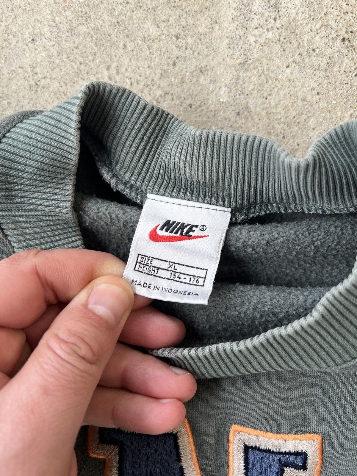Nike Nike Vintage Junior Size XL Size US XS / EU 42 / 0 - 2 Thumbnail