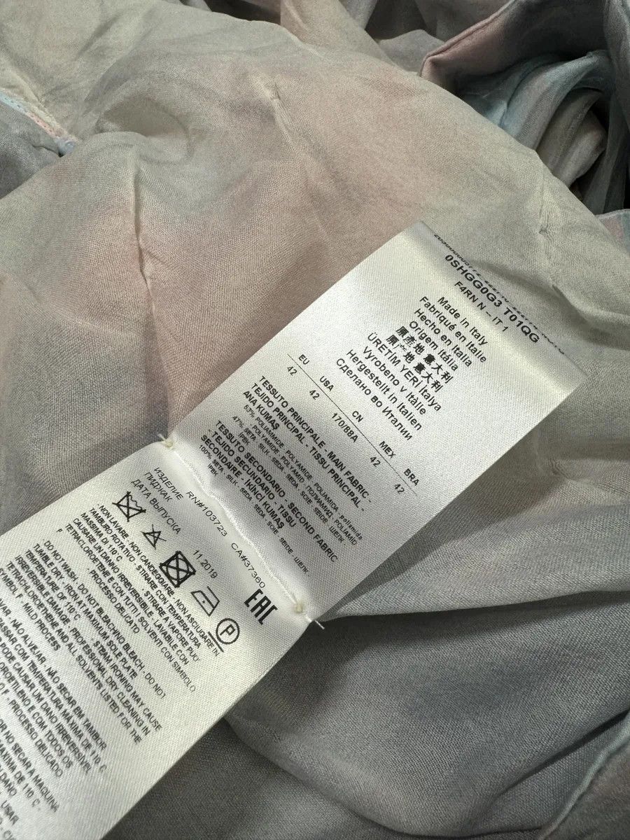 Giorgio Armani SS2020 Giorgio Armani Full Zip Runway Silk Cloudy Sky Bomber Jacket Size S / US 4 / IT 40 - 9 Thumbnail