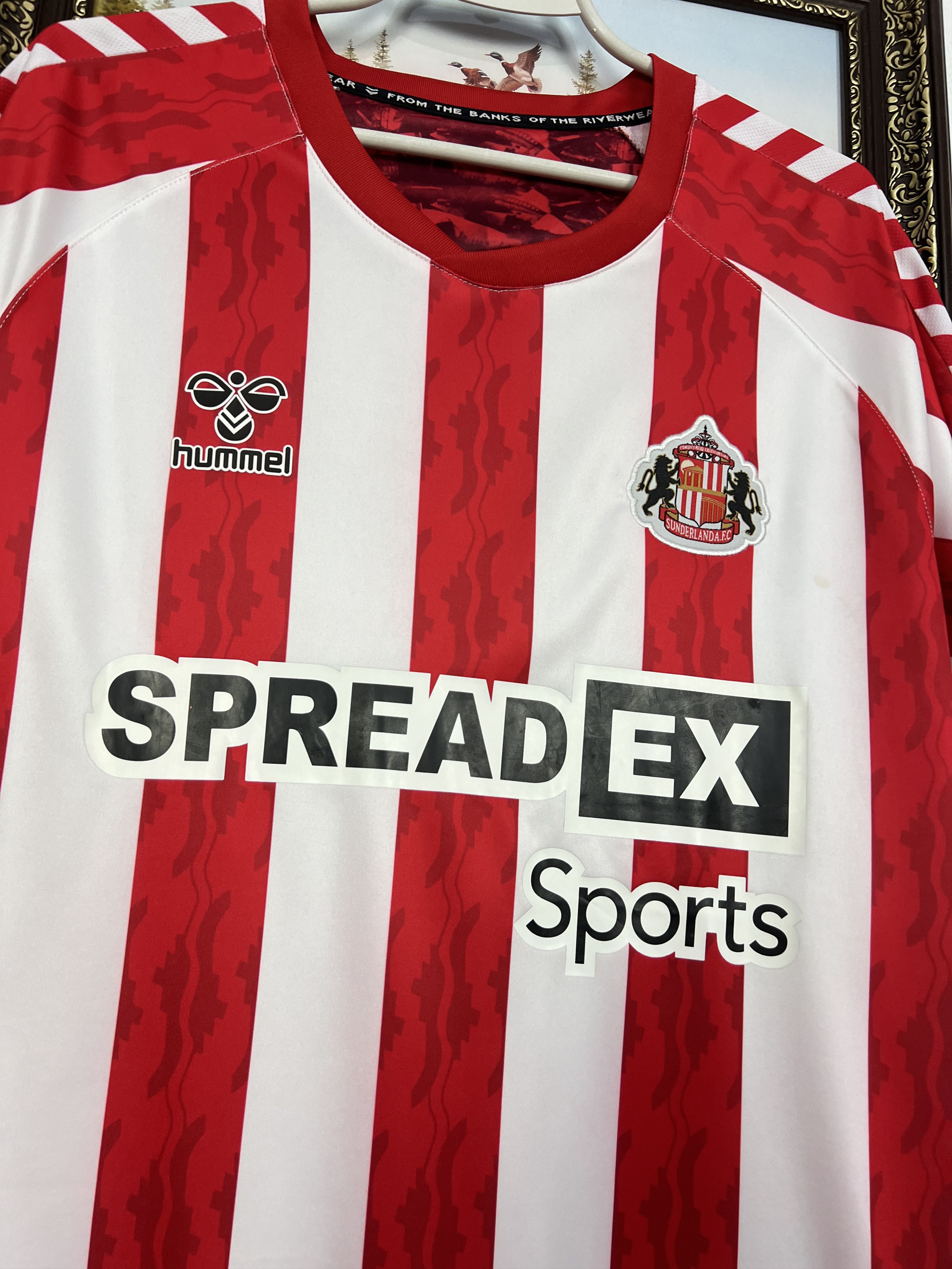 Hummel Sunderland Home football shirt 2024 Soccer Jersey Trikot Size US L / EU 52-54 / 3 - 3 Thumbnail