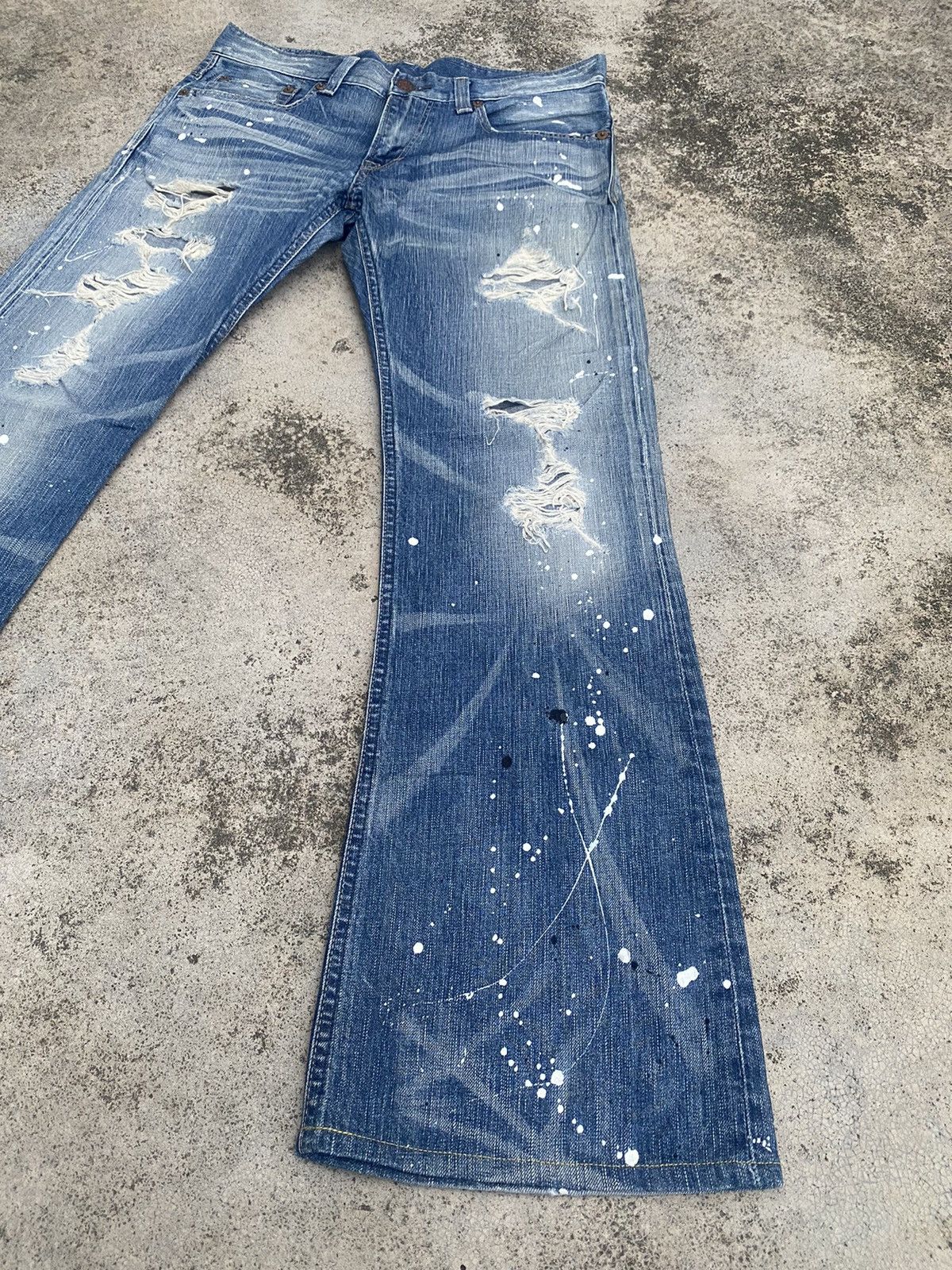 Edwin × Vintage Flare Jeans Edwin Blue Trip Distressed Painted Bootcut Size US 35 - 2 Thumbnail