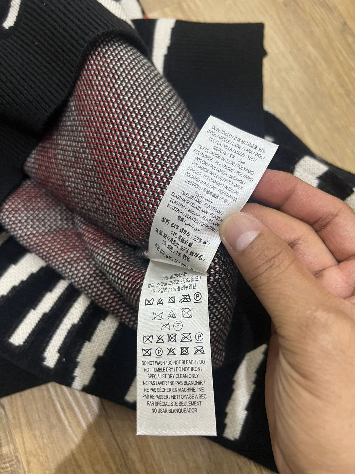 Burberry Burberry Mens Jennings Zebra Logo Jumper Knit Sweater Size US L / EU 52-54 / 3 - 12 Thumbnail