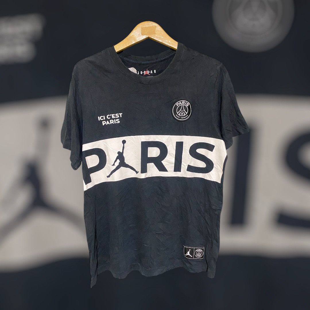 Jordan Brand TSHIRT JORDAN PSG BIG LOGO SIZE L Size US L / EU 52-54 / 3 - 1 Thumbnail