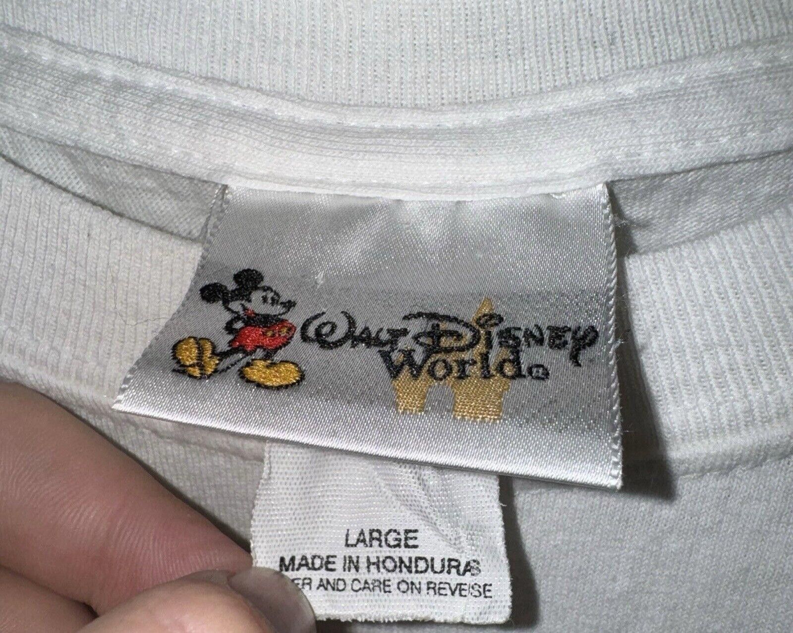 Designer Vintage Walt Disney World Obsessive Pin Collector Shirt L Size US L / EU 52-54 / 3 - 6 Thumbnail