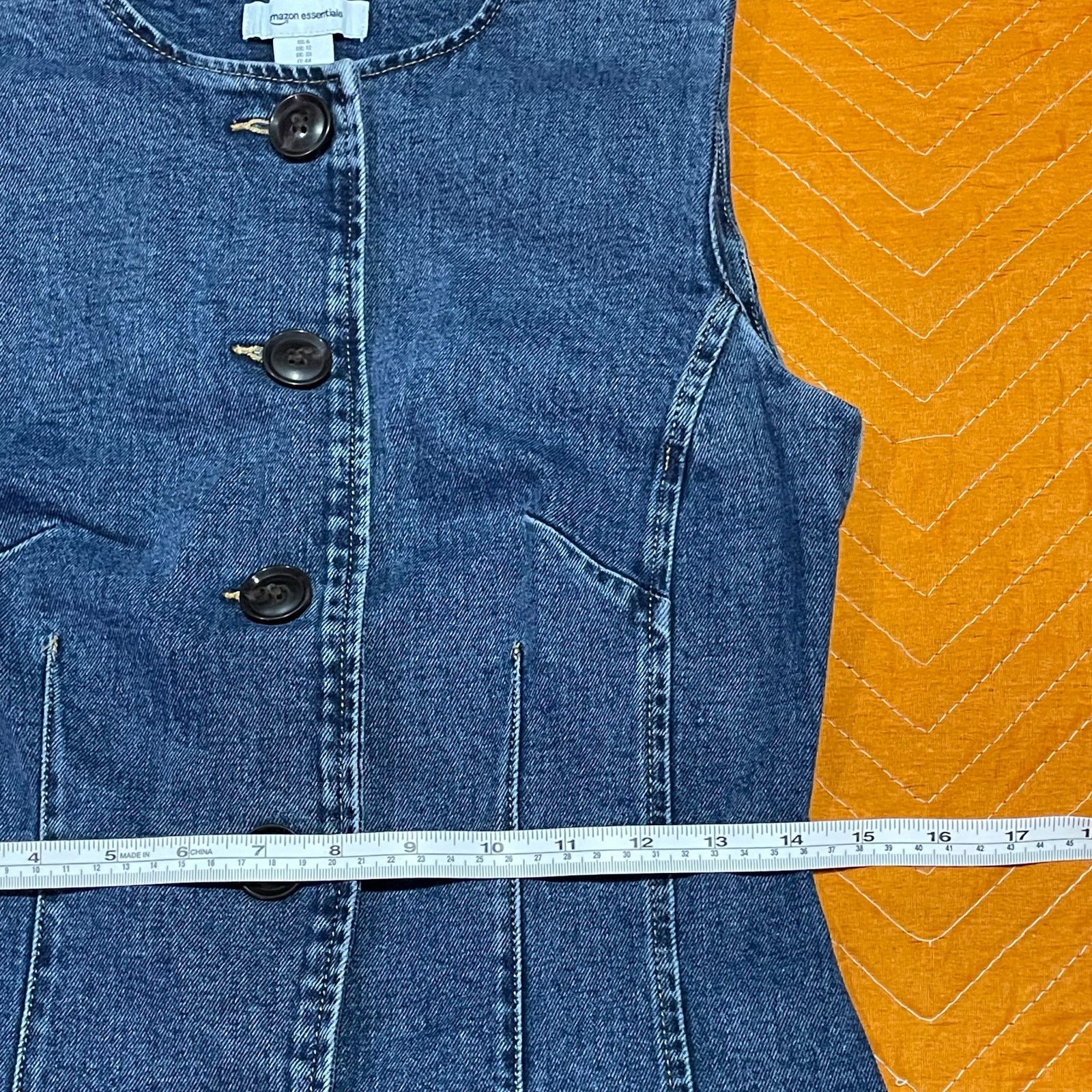 Other Amazon Essentials Button-Down Denim Vest Size M / US 6-8 / IT 42-44 - 4 Thumbnail