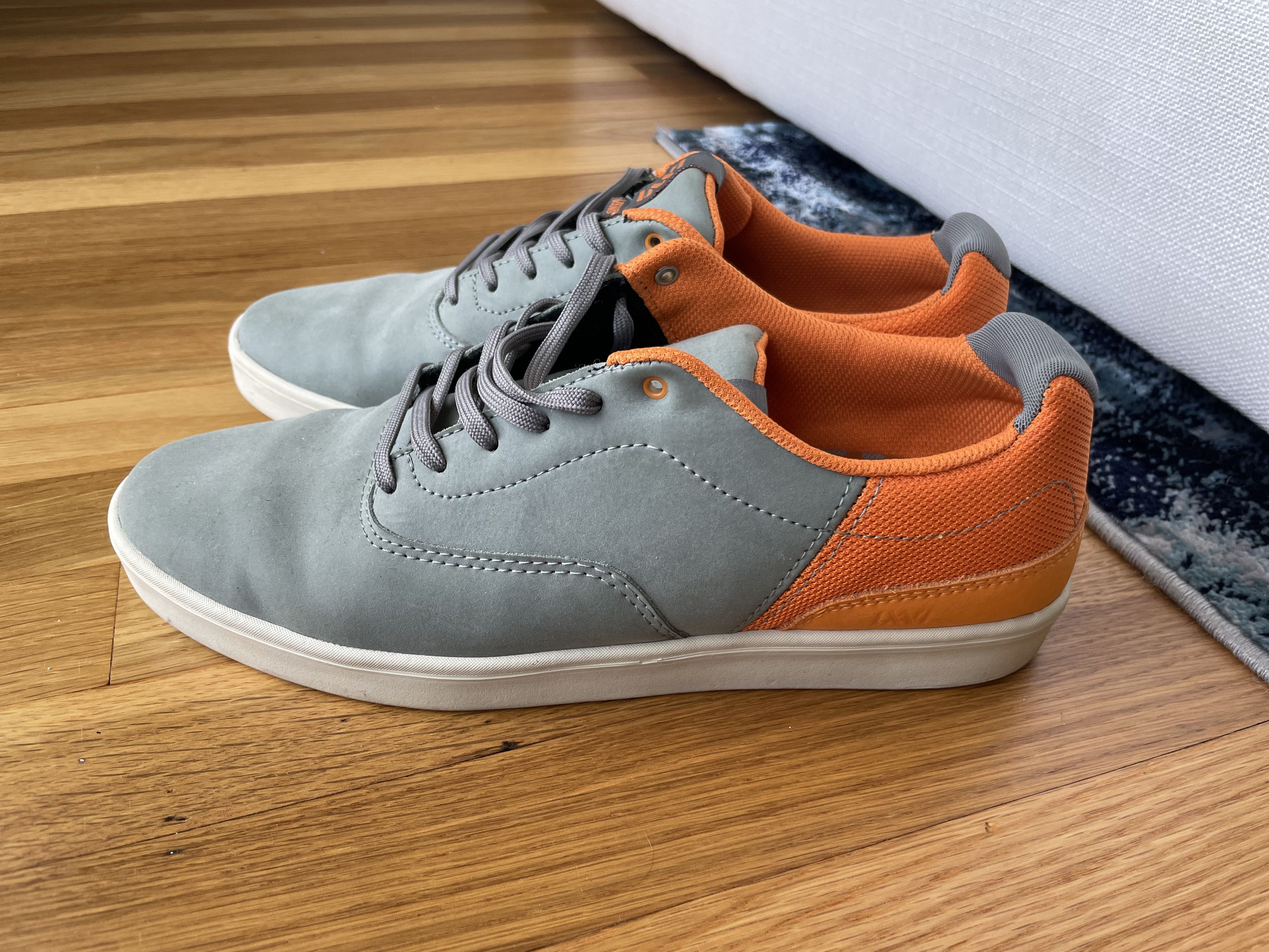 Vans LXVI Sneakers Size US 10.5 / EU 43-44 - 2 Thumbnail
