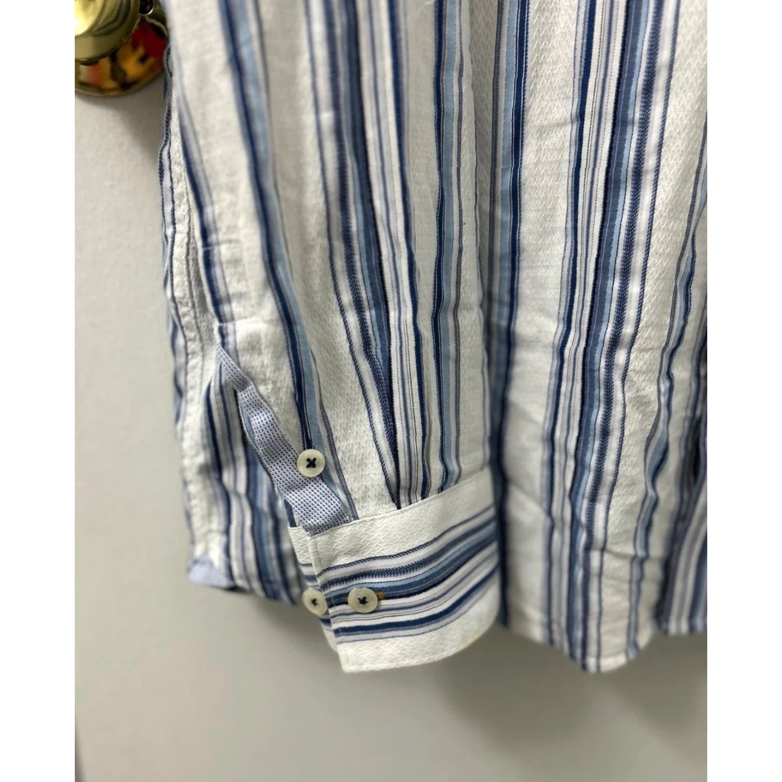 Tommy Bahama Tommy Bahama Jeans Shirt Mens Large Blue White Striped Button-Down Pocket L/S Size US L / EU 52-54 / 3 - 7 Thumbnail