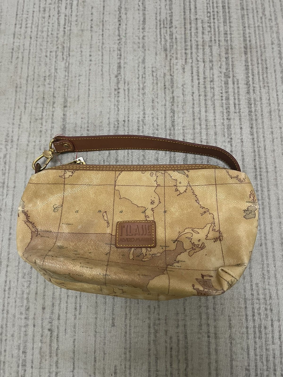 Alviero Martini Vintage alviero martini clutch bag Size ONE SIZE - 1 Thumbnail