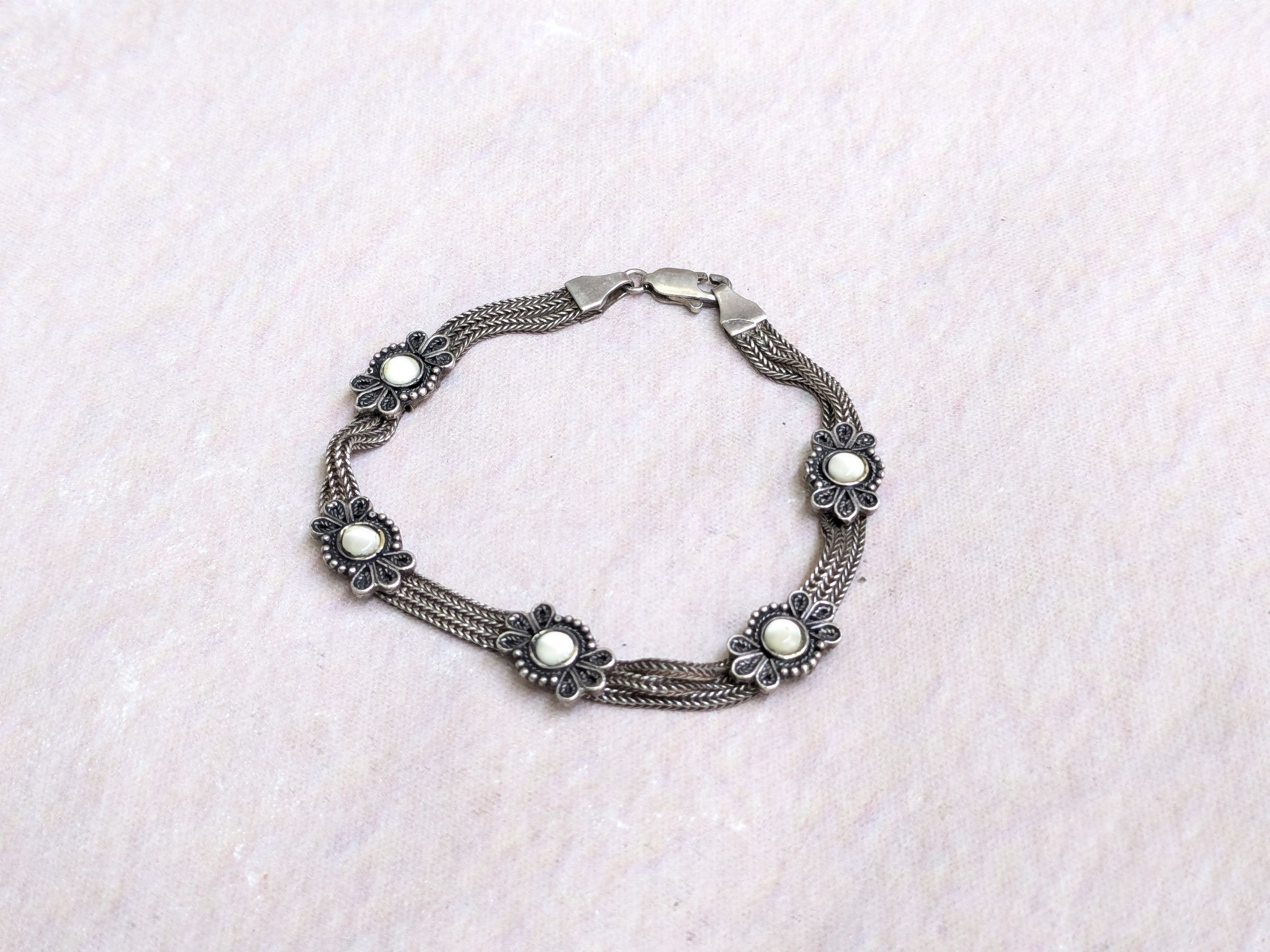 Jewelry Vintage Sterling Silver Bracelet Flower 7.5 Size ONE SIZE - 4 Thumbnail