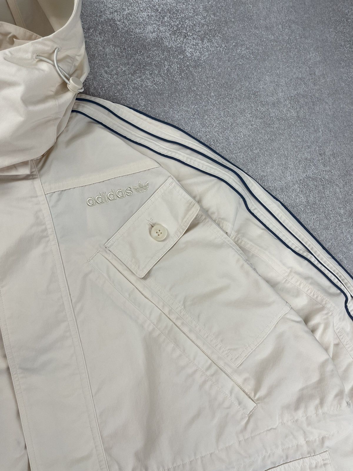 Adidas Adidas Windbreaker Jacket White Men’s Size M Size US M / EU 48-50 / 2 - 5 Thumbnail