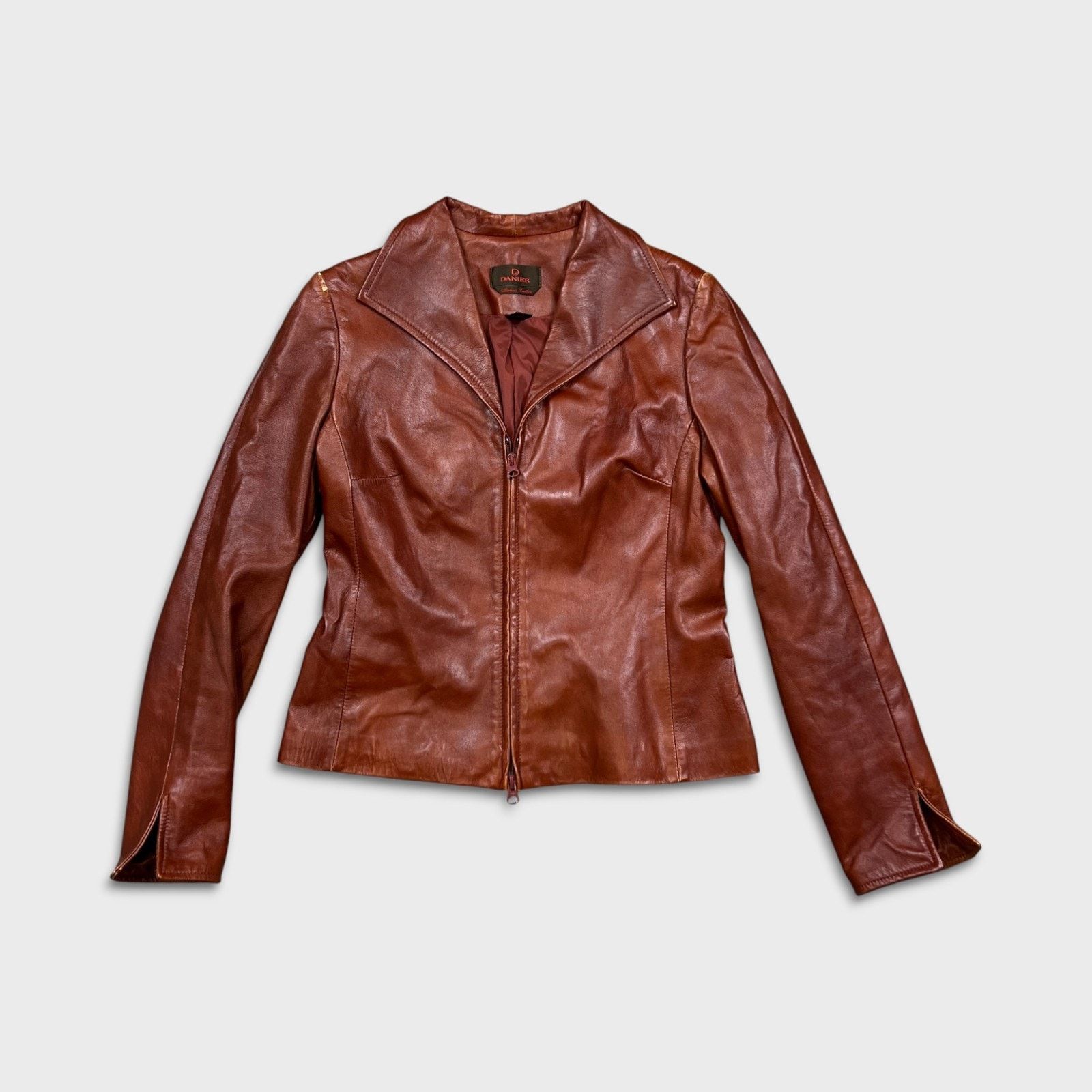 Danier × Vintage Vintage Danier Leather Jacket Y2K Zip Front Wing Collar Coat Size S / US 4 / IT 40 - 1 Thumbnail