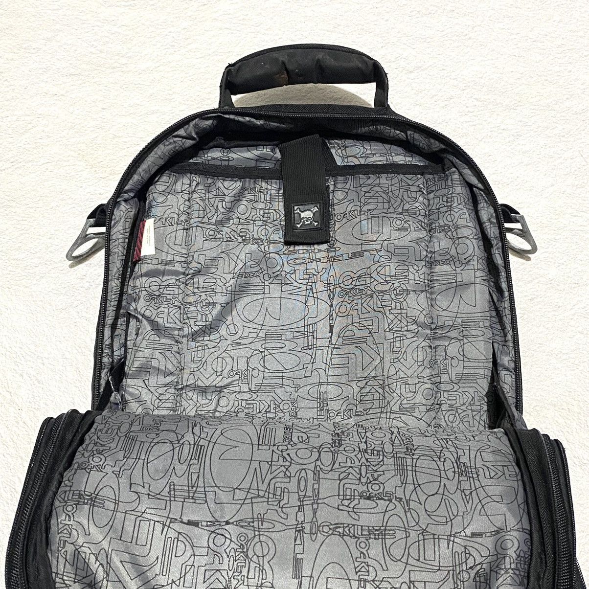 Oakley 🔥RARE🔥Vintage Oakley 2000s Icon Logo Bagpack Size ONE SIZE - 4 Thumbnail