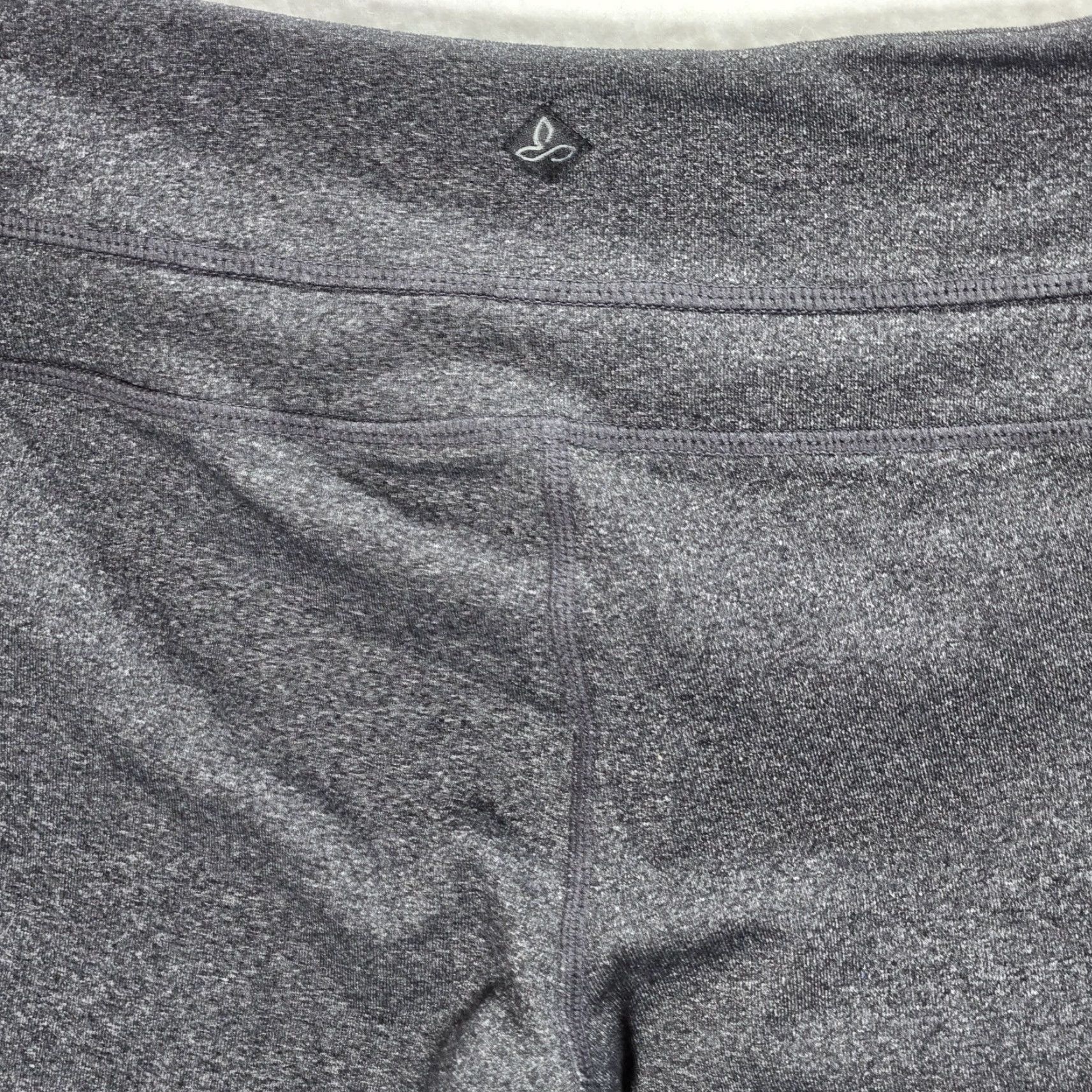 Prana prAna Leggings Crop Womens XS Gray Athleisure Gym Yoga Running & Training Women XS Crop Narrow Leggings Gray Size 26" / US 2 / IT 38 - 4 Thumbnail