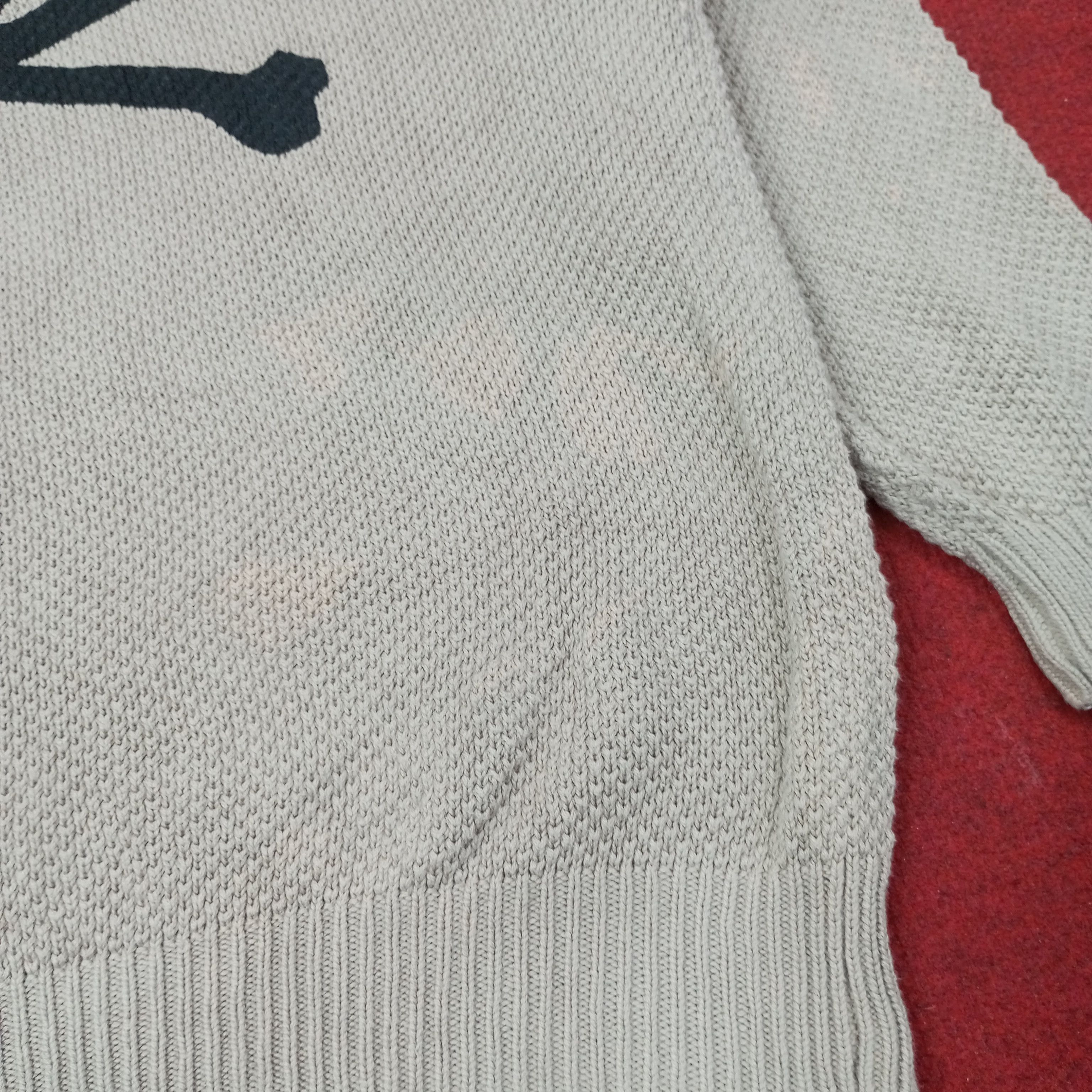 Uniqlo Uniqlo Japanese Brand Custom Art Knitwear c224n26 Size US L / EU 52-54 / 3 - 8 Thumbnail