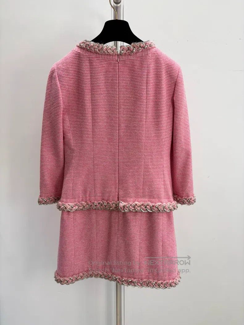 Chanel Chanel Pink rhinestone tweed dress Size XS / US 0-2 / IT 36-38 - 2 Thumbnail