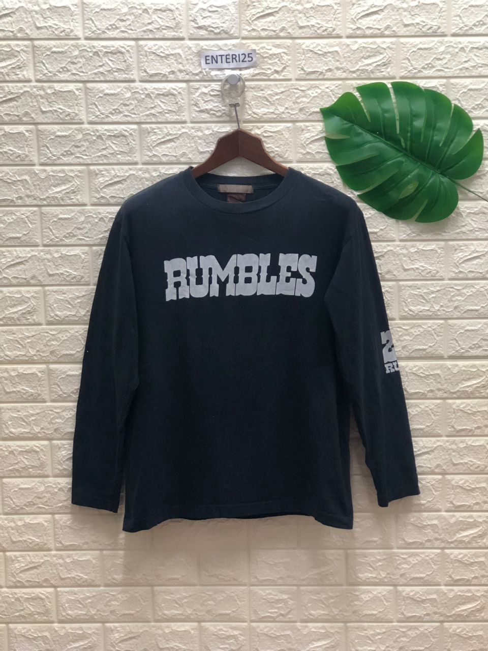 Vintage Vintage RUMBLS Good Savage Rumbles Spellout Script T Shirt Size US M / EU 48-50 / 2 - 1 Thumbnail