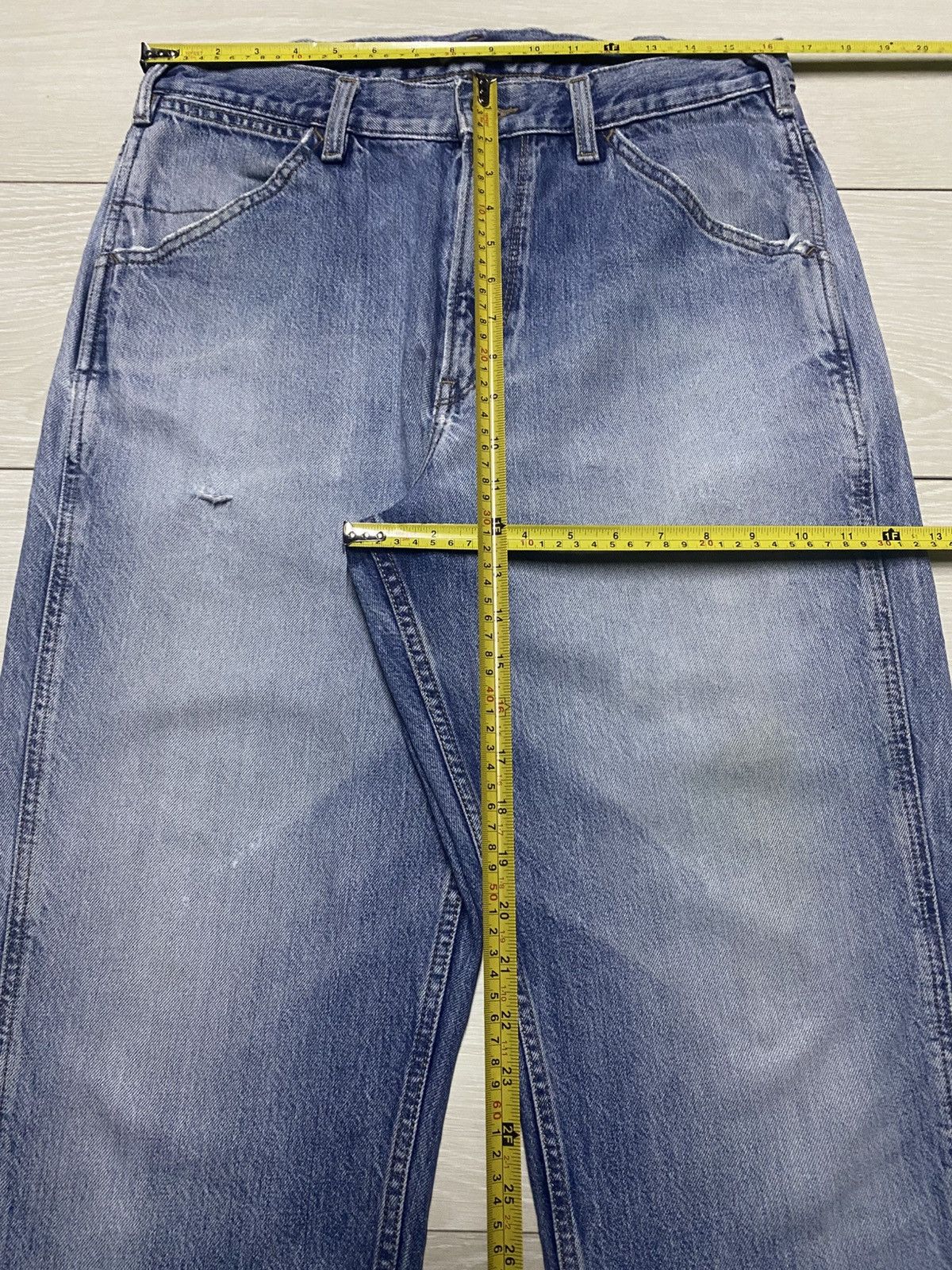 Uniqlo Vintage Uniqlo Blue Wash Taperred Leg Distressed Jeans Size US 32 / EU 48 - 12 Thumbnail