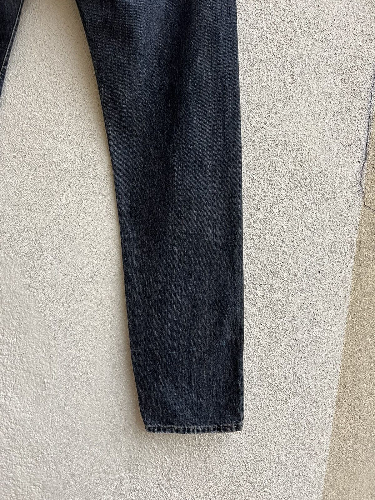 Levi's Vintage Clothing Vintage LVC Levi’s 551Z XX Distressed Denim Selvedge Jeans Size US 32 / EU 48 - 22 Thumbnail