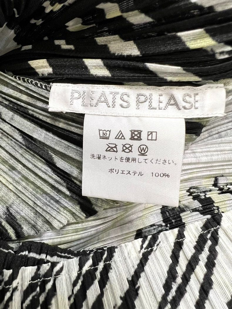 Issey Miyake Issey Miyake Firework pleated vest Size L / US 10 / IT 46 - 2 Thumbnail