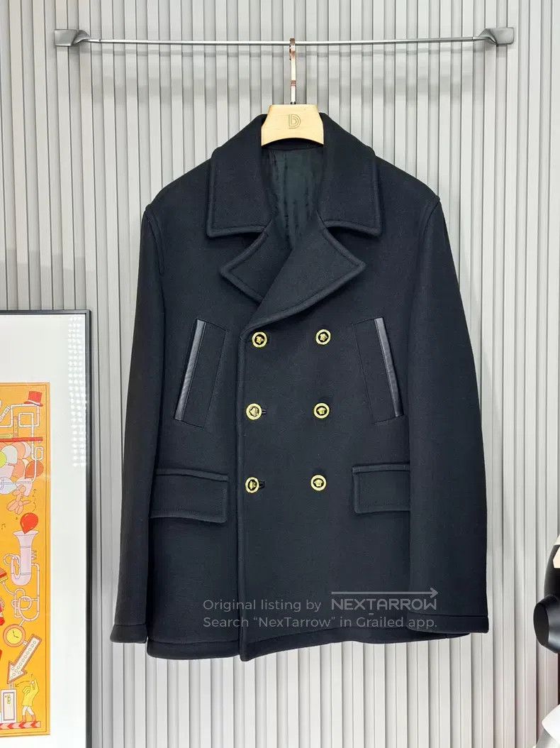 Versace Versace Black double-breasted wool coat Size XL / US 12-14 / IT 48-50 - 1 Thumbnail