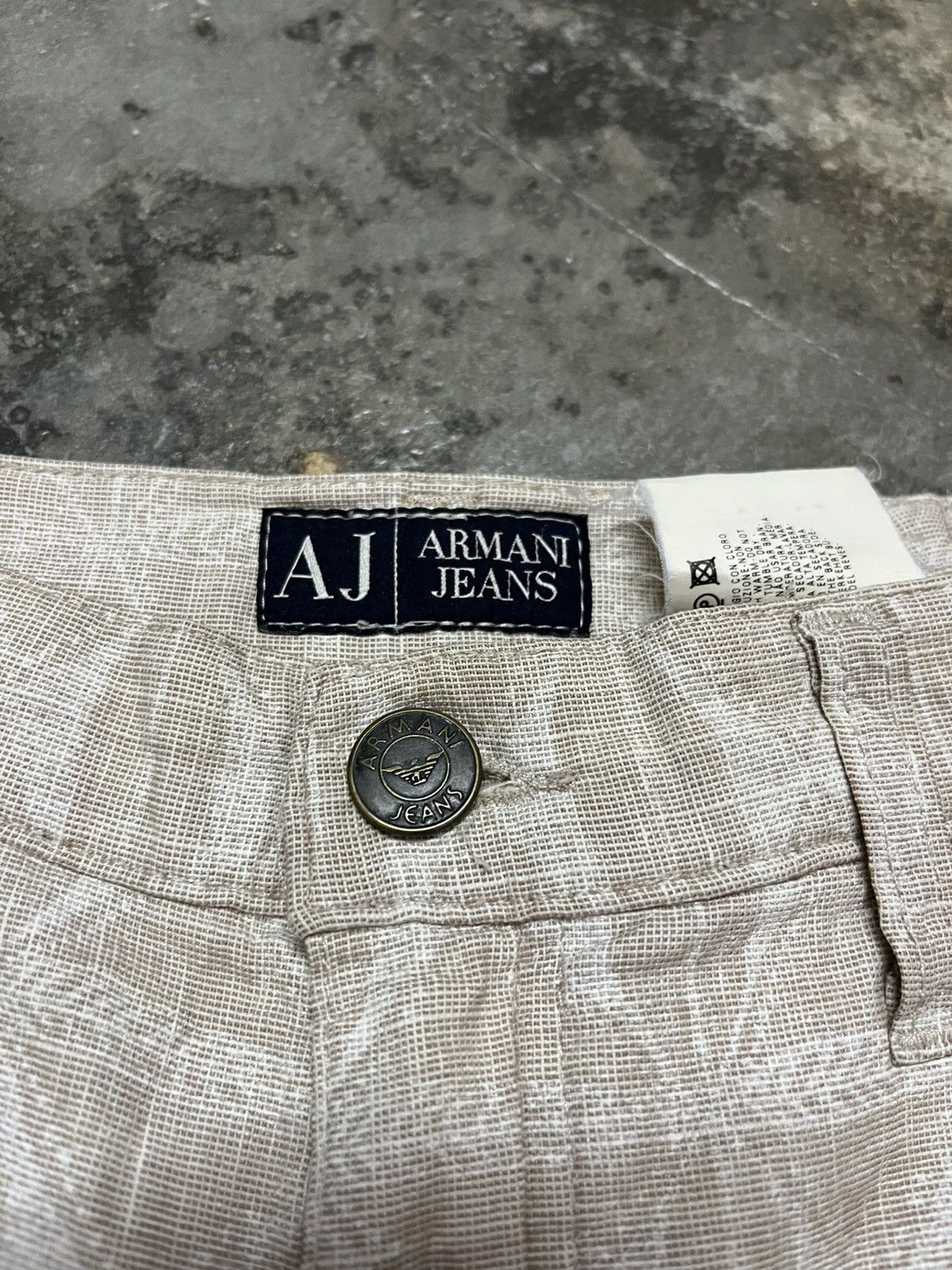Armani VINTAGE Armani Jeans Italy Geometric All-Over Print Size US 29 - 11 Thumbnail