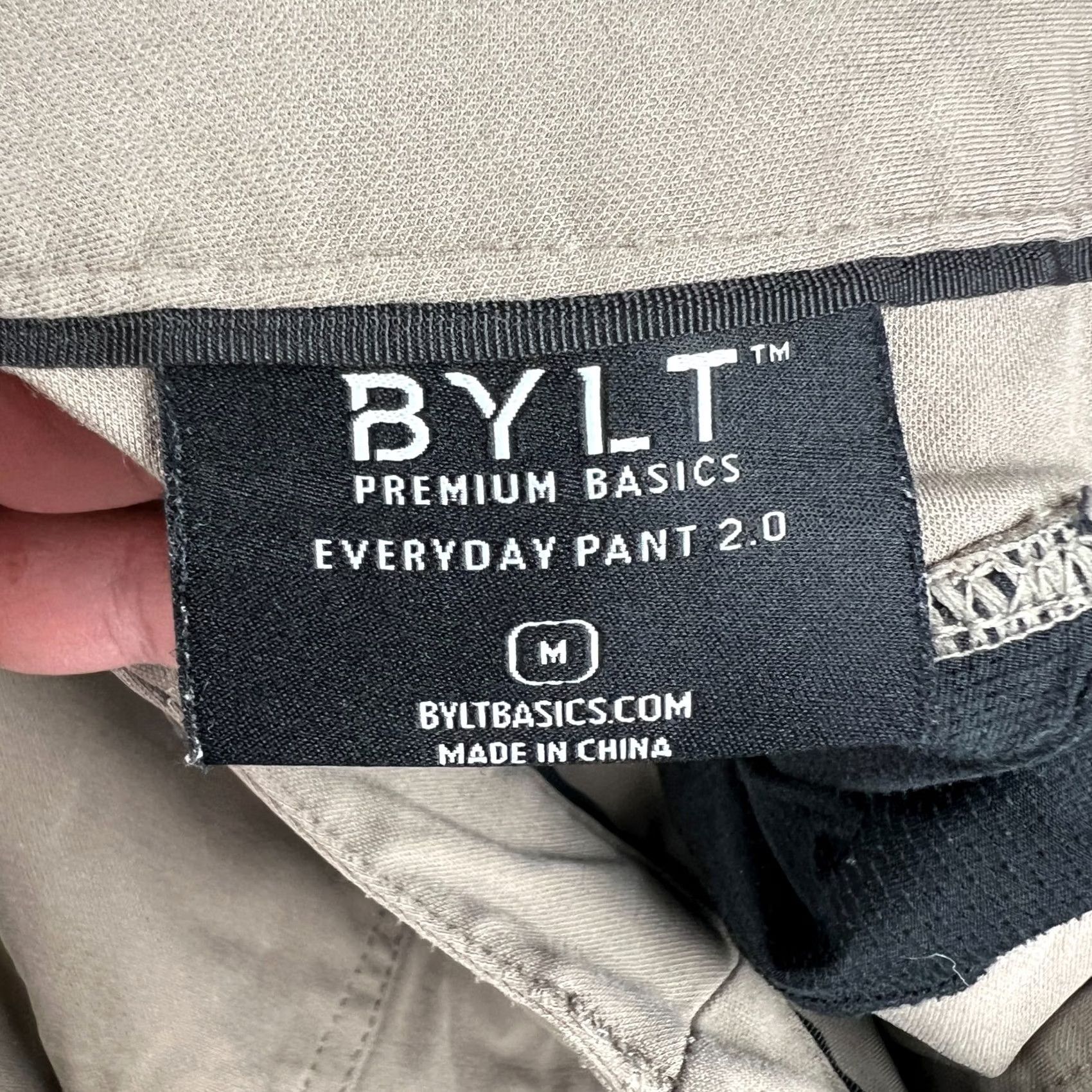 Vintage BYLT Everyday Pants 2.0 Slim Fit Stretch Performance Medium Mens Beige Tech Size US 31 - 3 Thumbnail