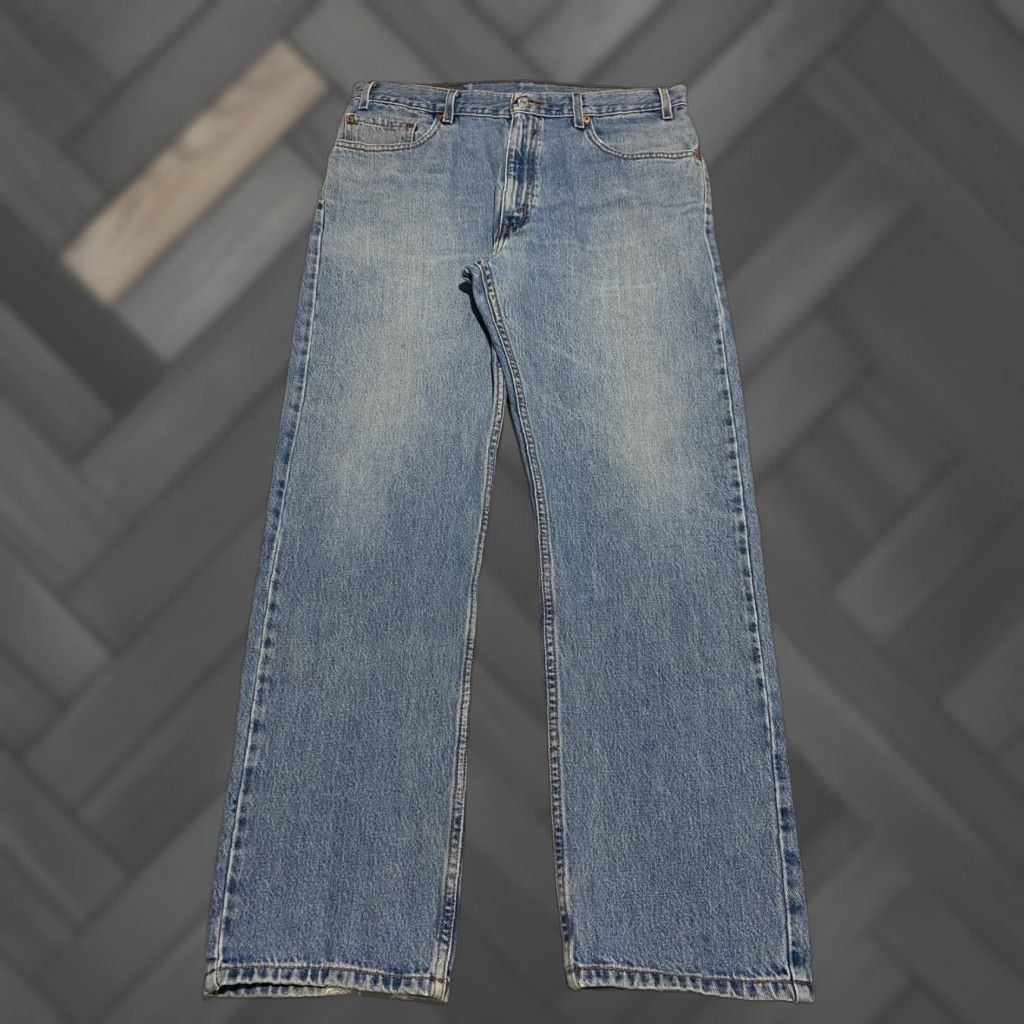 Levi's VINTAGE Levi's 505 Jeans Mens 36x30 Blue Distressed Denim 100% Cotton Regular Fit 5-Pocket Image: Logo (Button, Zip) - Levi's 500 Series Size US 36 / EU 52 - 1 Thumbnail