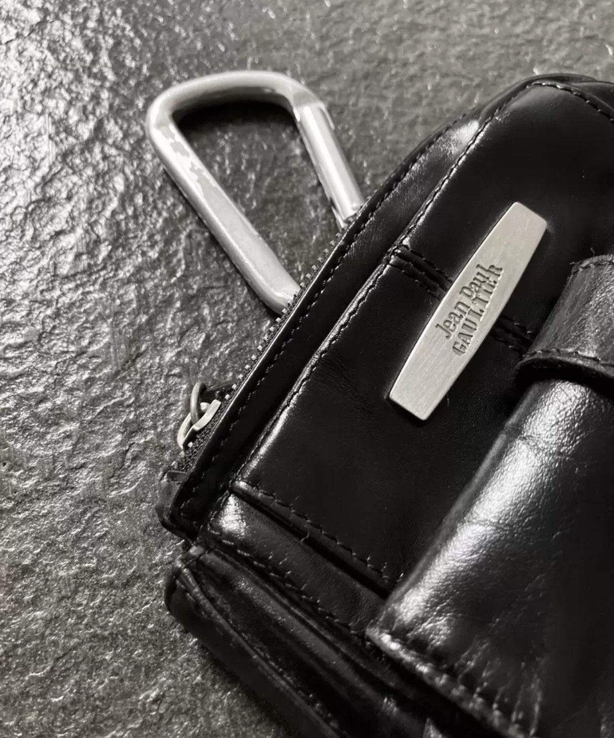 Jean Paul Gaultier Jean Paul Gaultier 90s Gaultier leather bag waist bag Size ONE SIZE - 5 Thumbnail