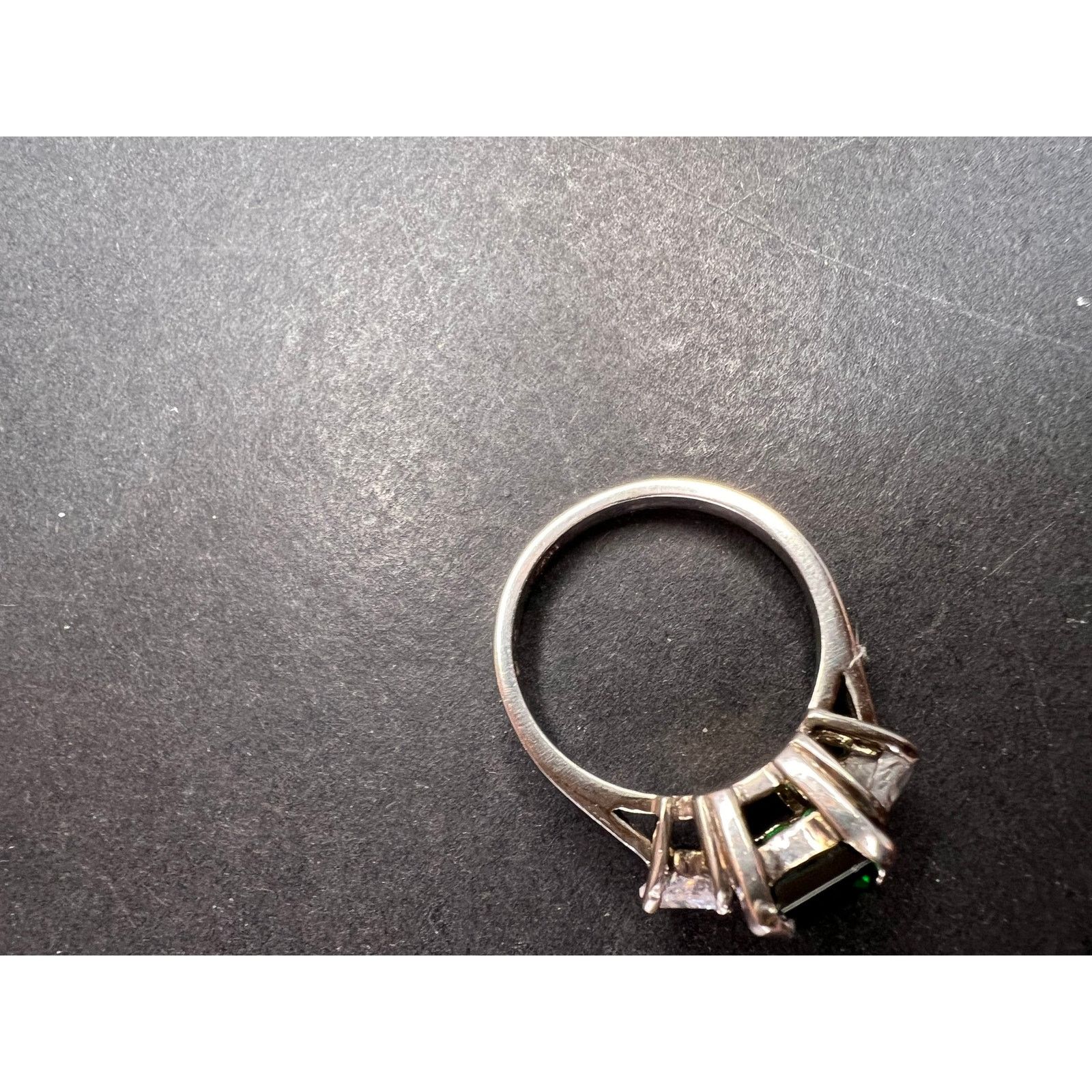 Other Vintage synthetic emerald 925 silver ring size 7 Size ONE SIZE - 8 Thumbnail