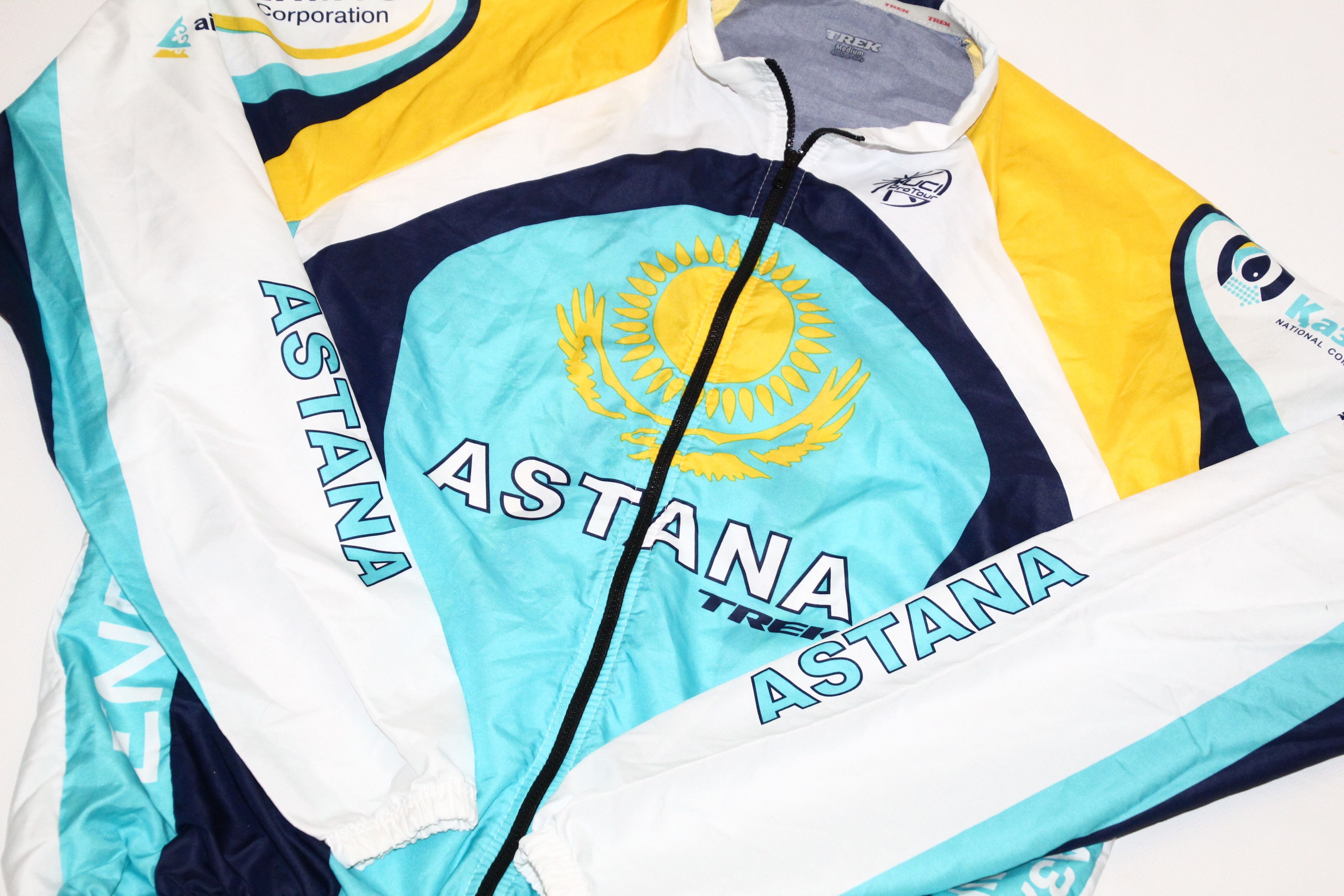 Other Trek Team Astana Cycling Jersey Windbreaker Jacket Size US M / EU 48-50 / 2 - 6 Thumbnail