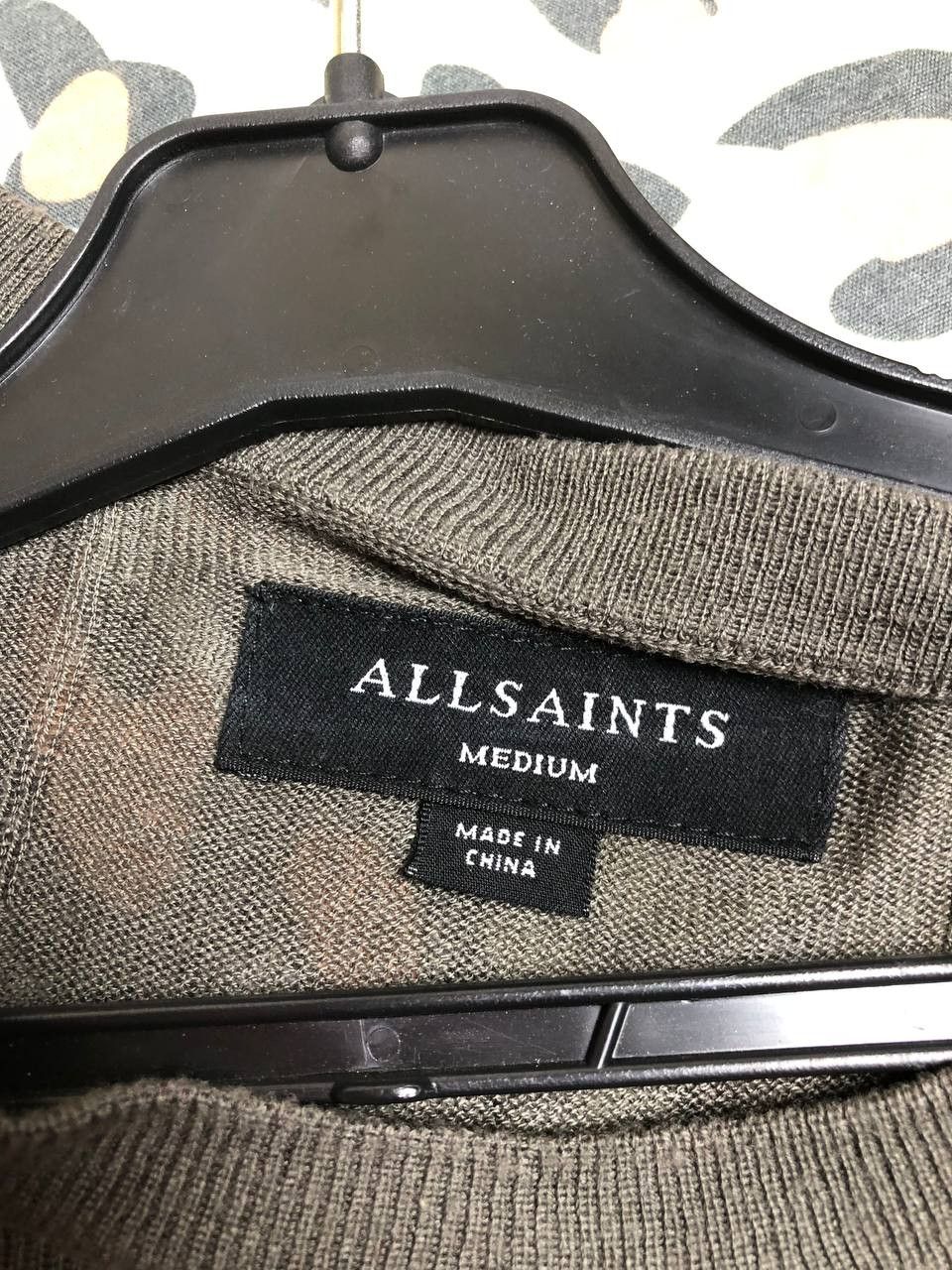 Allsaints AllSaints Merino Wool Knit Sweater V-neck Basic Logo Size US M / EU 48-50 / 2 - 2 Thumbnail