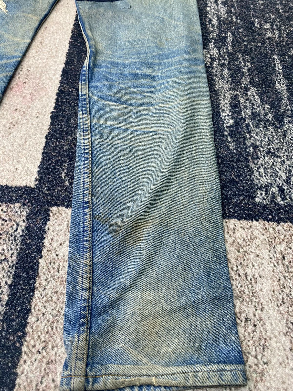 Levi's Vintage Levi’s Distressed Jeans Size US 30 / EU 46 - 10 Thumbnail