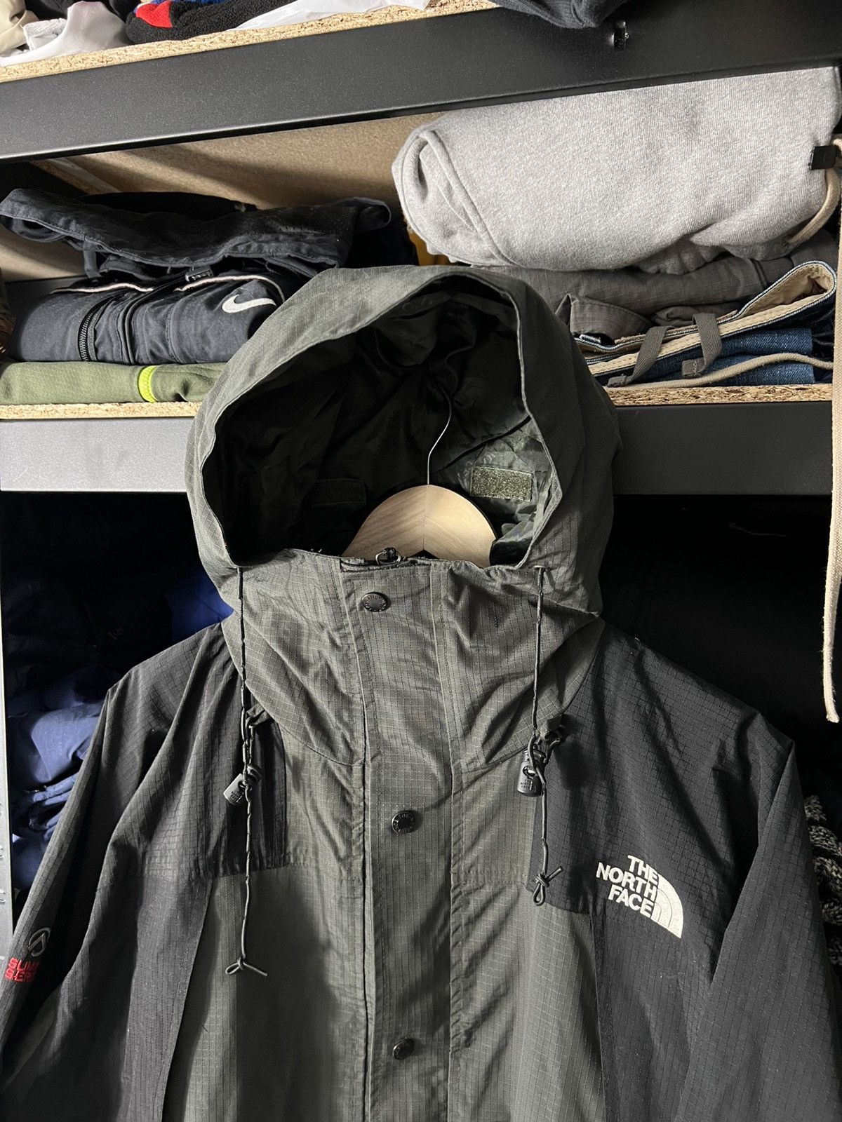 The North Face Vintage The North Face Summit Series Gore-Tex XCR Ski Jacket Size US M / EU 48-50 / 2 - 4 Thumbnail