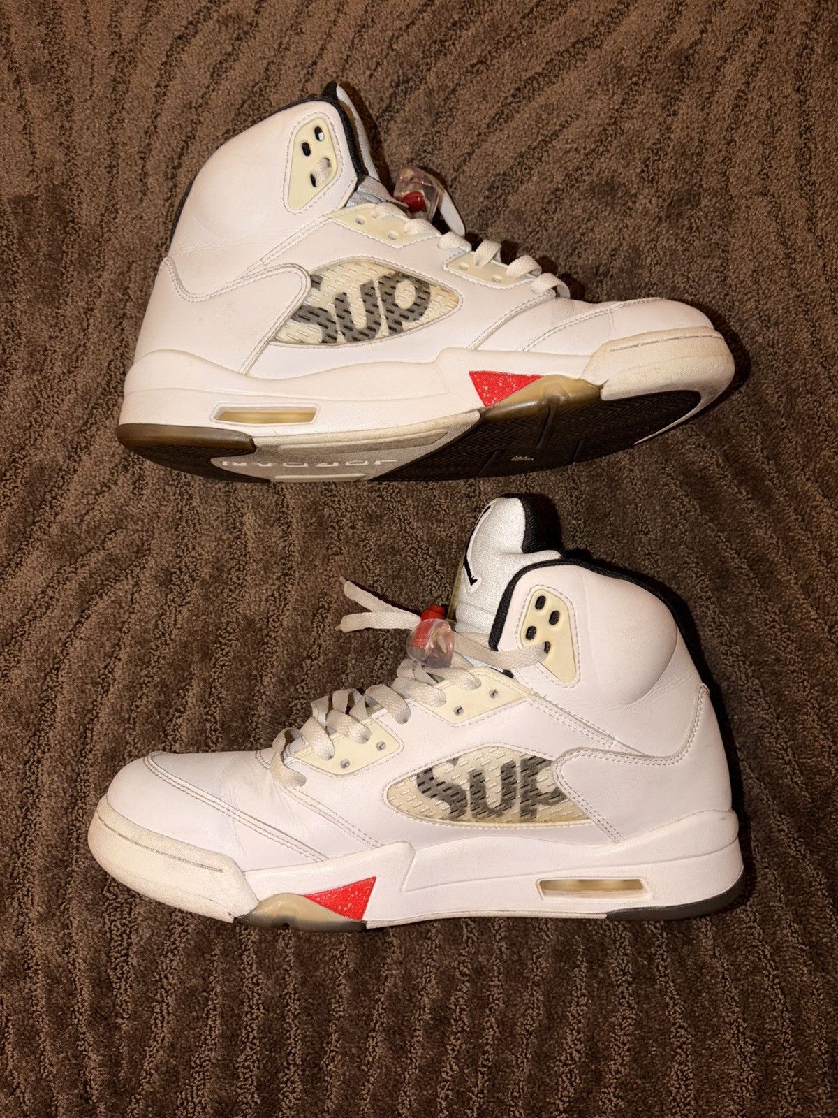 Jordan Brand Supreme x jordan Size US 10.5 / EU 43-44 - 2 Thumbnail