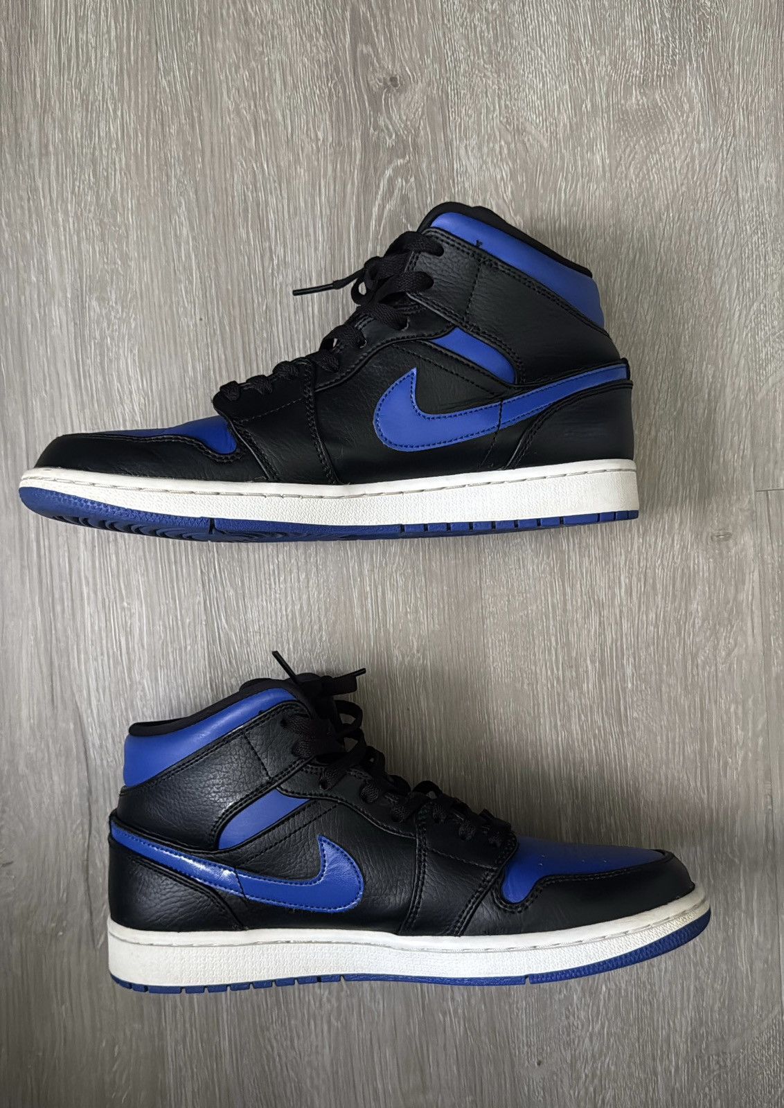 Jordan Brand Jordan 1 Mid Royal Blue Size US 10 / EU 43 - 2 Thumbnail
