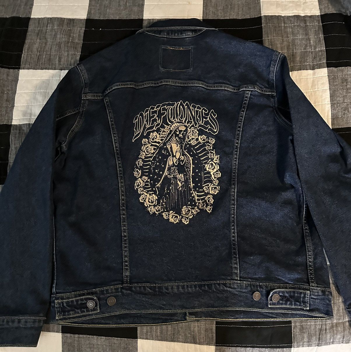Band Tees × Levi's Limited Dia De Los Deftones 2022 Denim Jacket Size US L / EU 52-54 / 3 - 1 Thumbnail