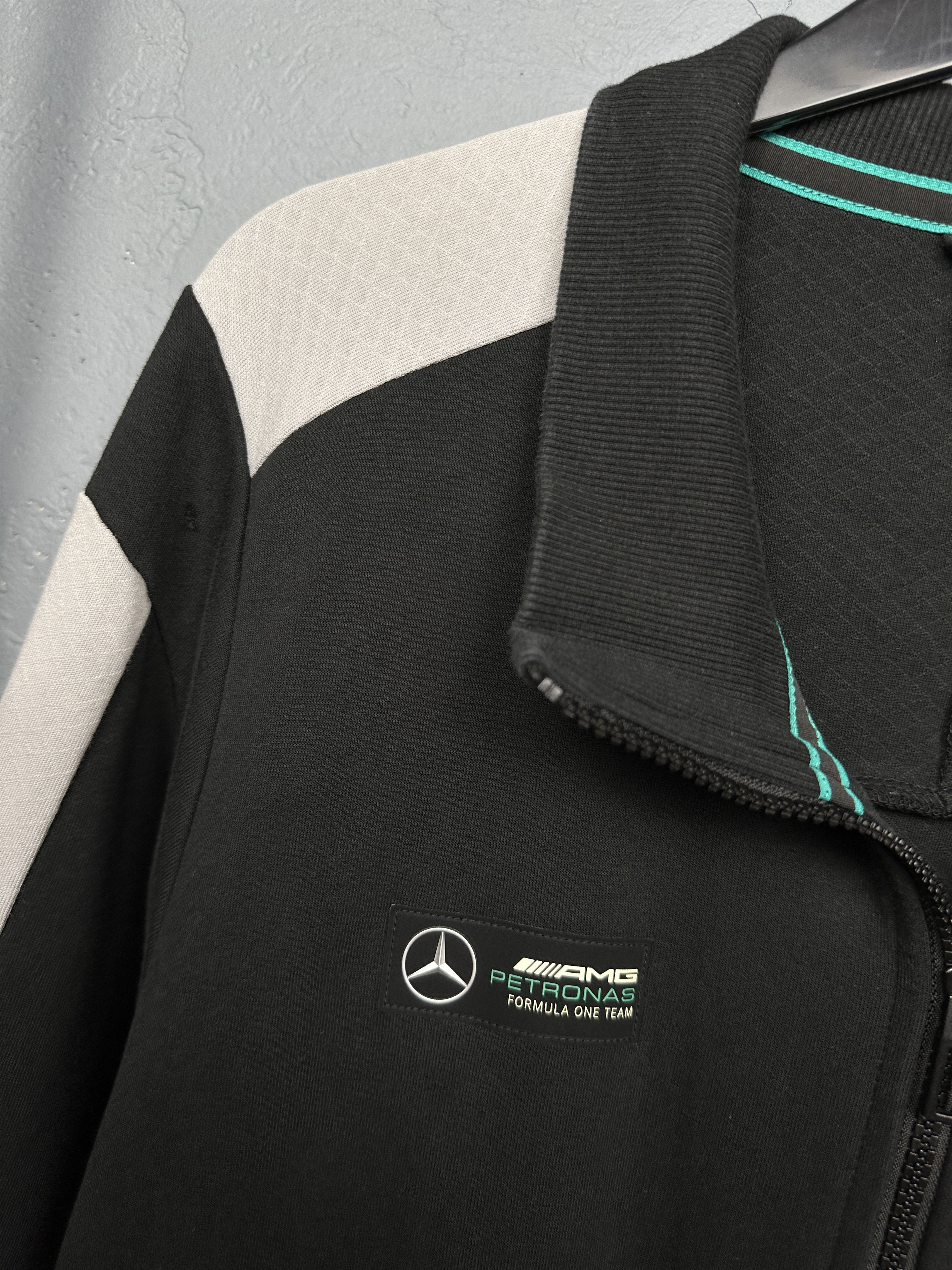 Mercedes-Benz × Puma Puma Mercedes Benz AMG Petronas Mens Zip Sweatshirt Hoodie Size US XXL / EU 58 / 5 - 3 Thumbnail
