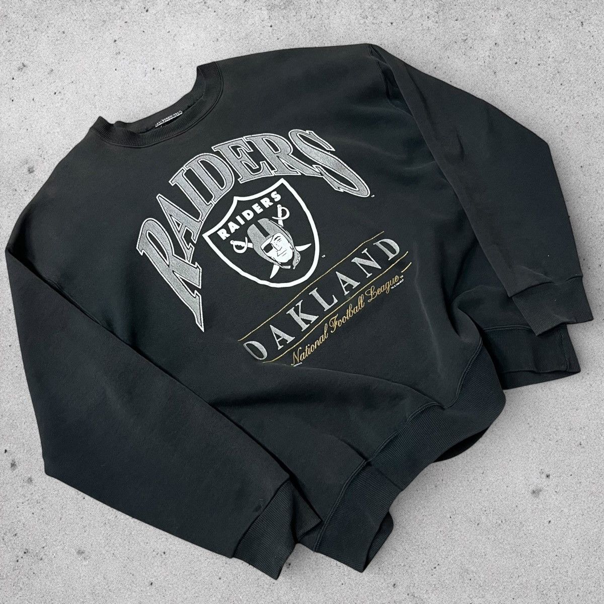 Nutmeg Vintage 90s NFL Sweatshirt – Oakland Raiders – Nutmeg – USA Size US XL / EU 56 / 4 - 1 Thumbnail