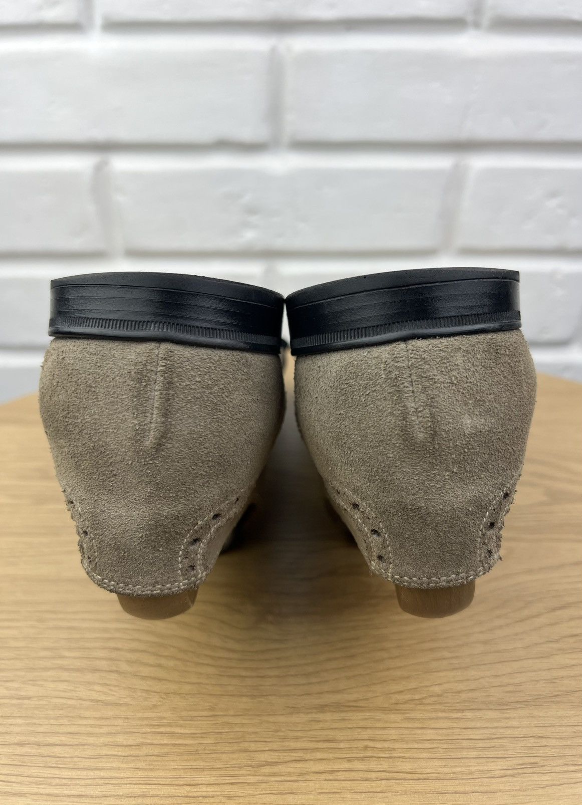 Gucci GUCCI Oxfords Suede Shoes Wingtip Lace Up Metal Logo Beige Size US 9.5 / EU 42-43 - 13 Thumbnail