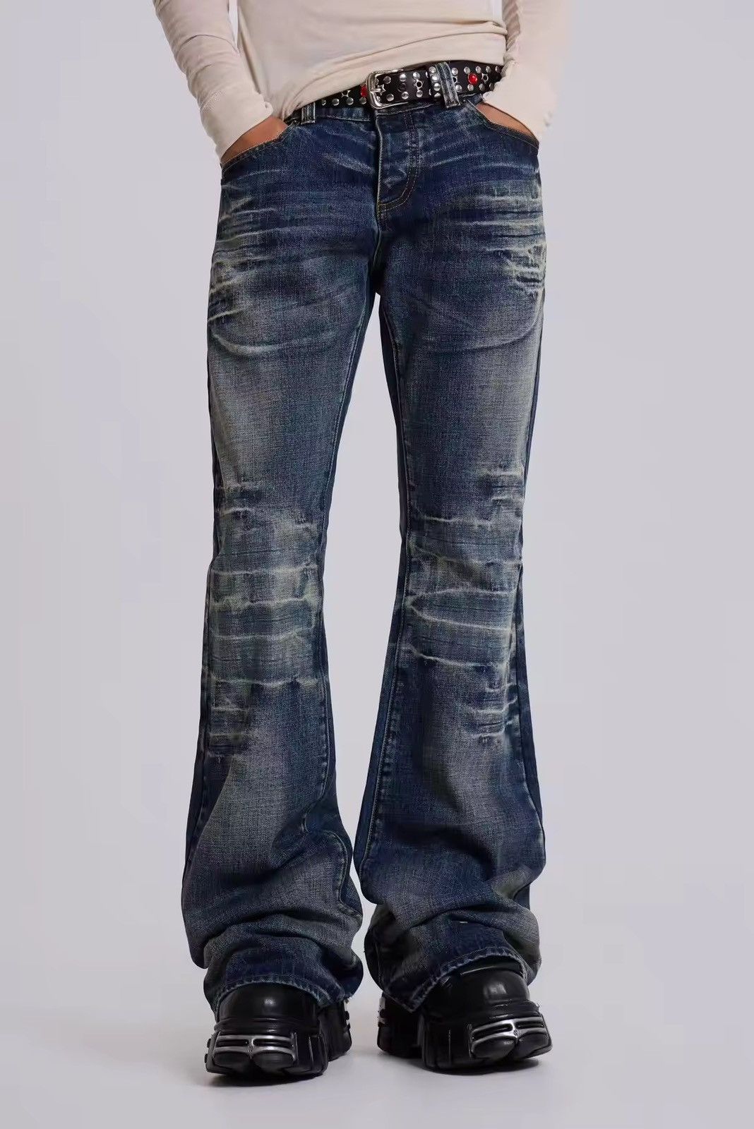 Japanese Brand Washed Blue Flared Jeans Size US 37 - 1 Thumbnail