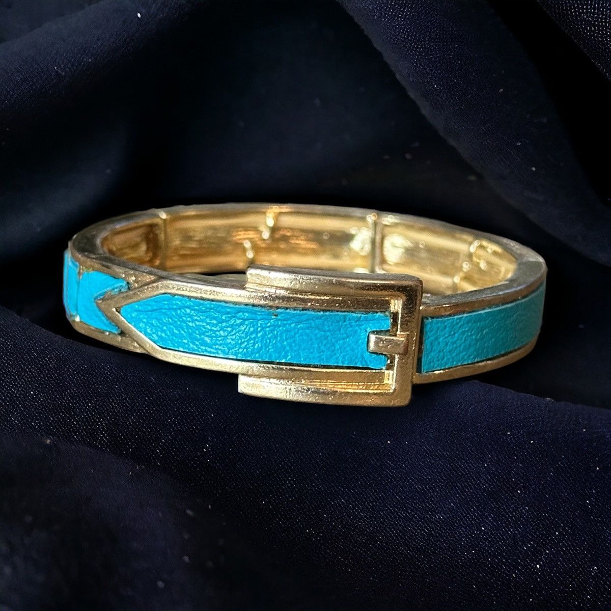 Other Turquoise color leather inlay buckle stretch bracelet Size ONE SIZE - 1 Thumbnail