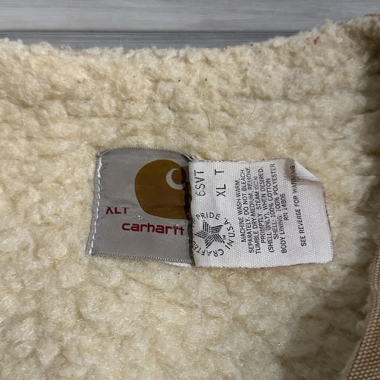 Carhartt Distressed Carhartt 6SVT Duck Sherpa Lined Zip Vest Made USA Size US XL / EU 56 / 4 - 7 Thumbnail