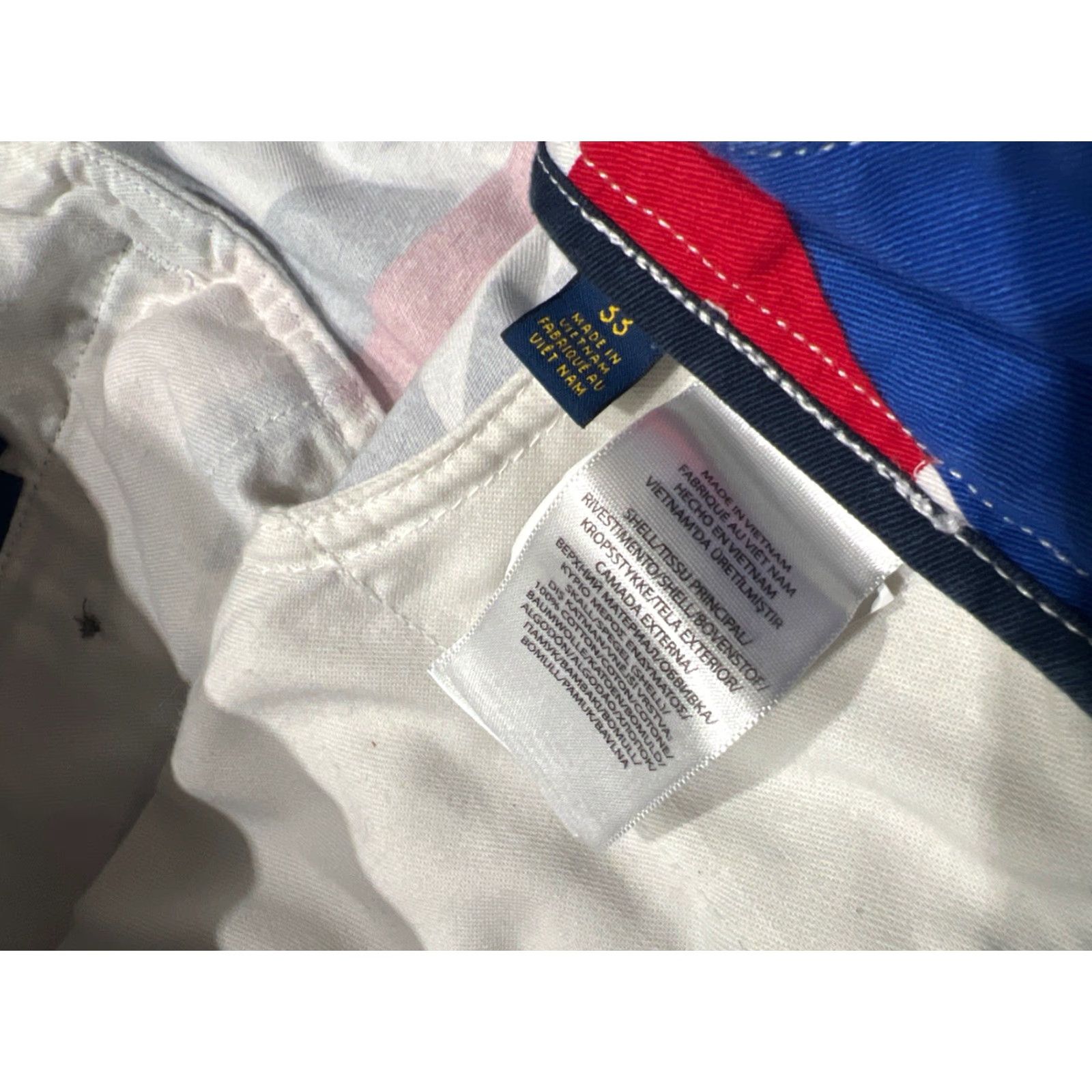 Polo Ralph Lauren Polo Ralph Lauren Shorts Men 33 Relaxed Fit Red White Blue USA Stars Multicolor Camo Patriotic Chino 9 in Inseam Size US XS / EU 42 / 0 - 6 Thumbnail