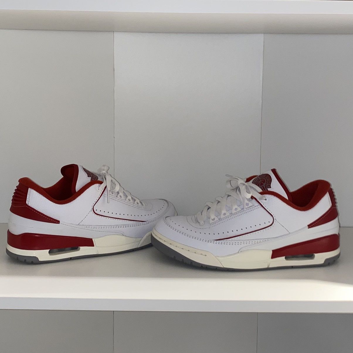 Jordan Brand Air Jordan 2/3 Size US 9 / EU 42 - 1 Thumbnail